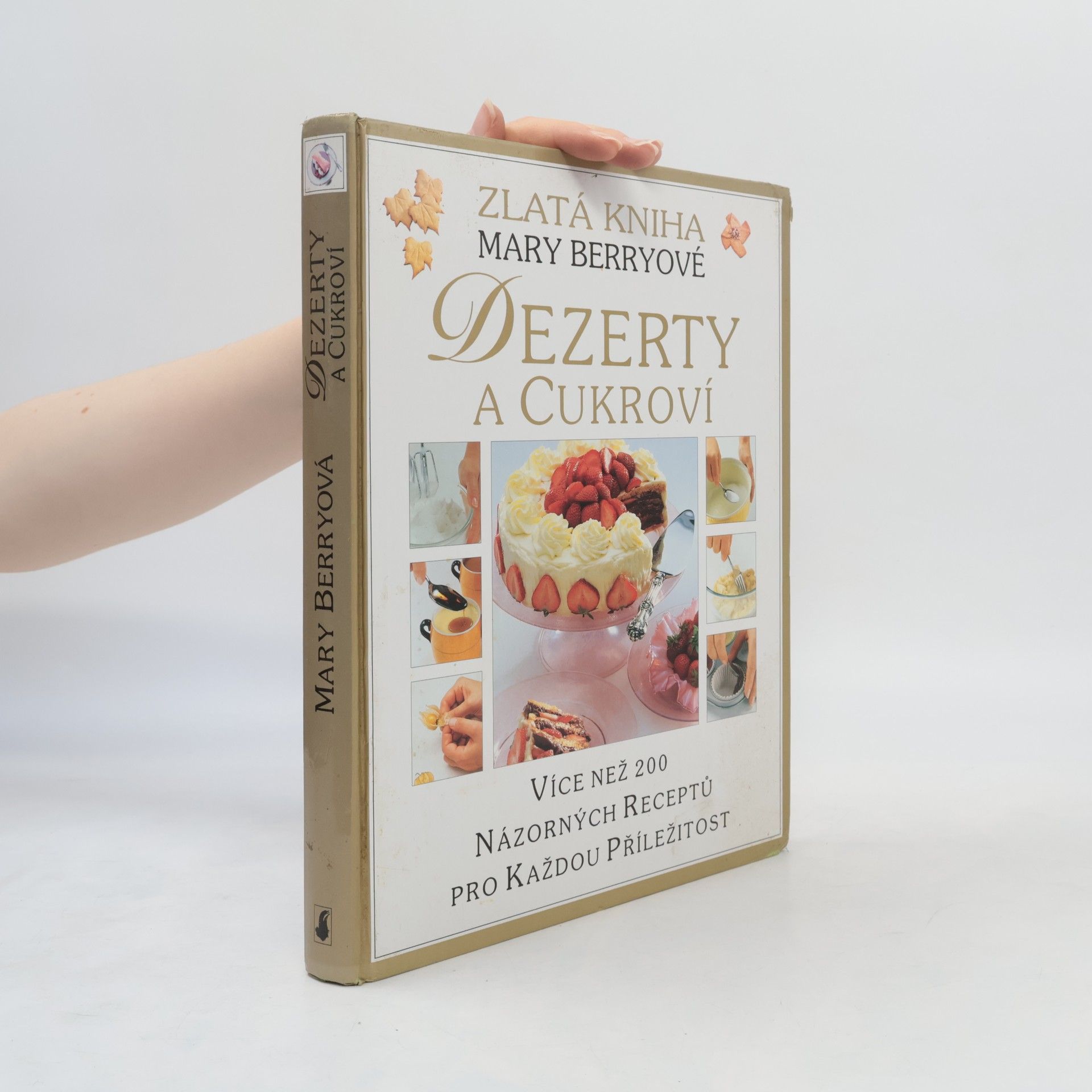 Mary Berry Dezerty a cukroví