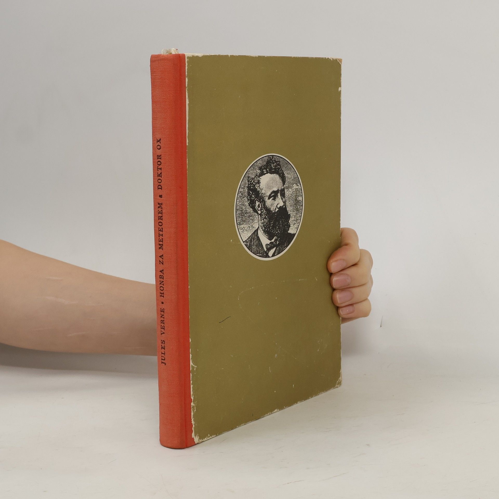 Jules Verne Honba za meteorem a Doktor Ox