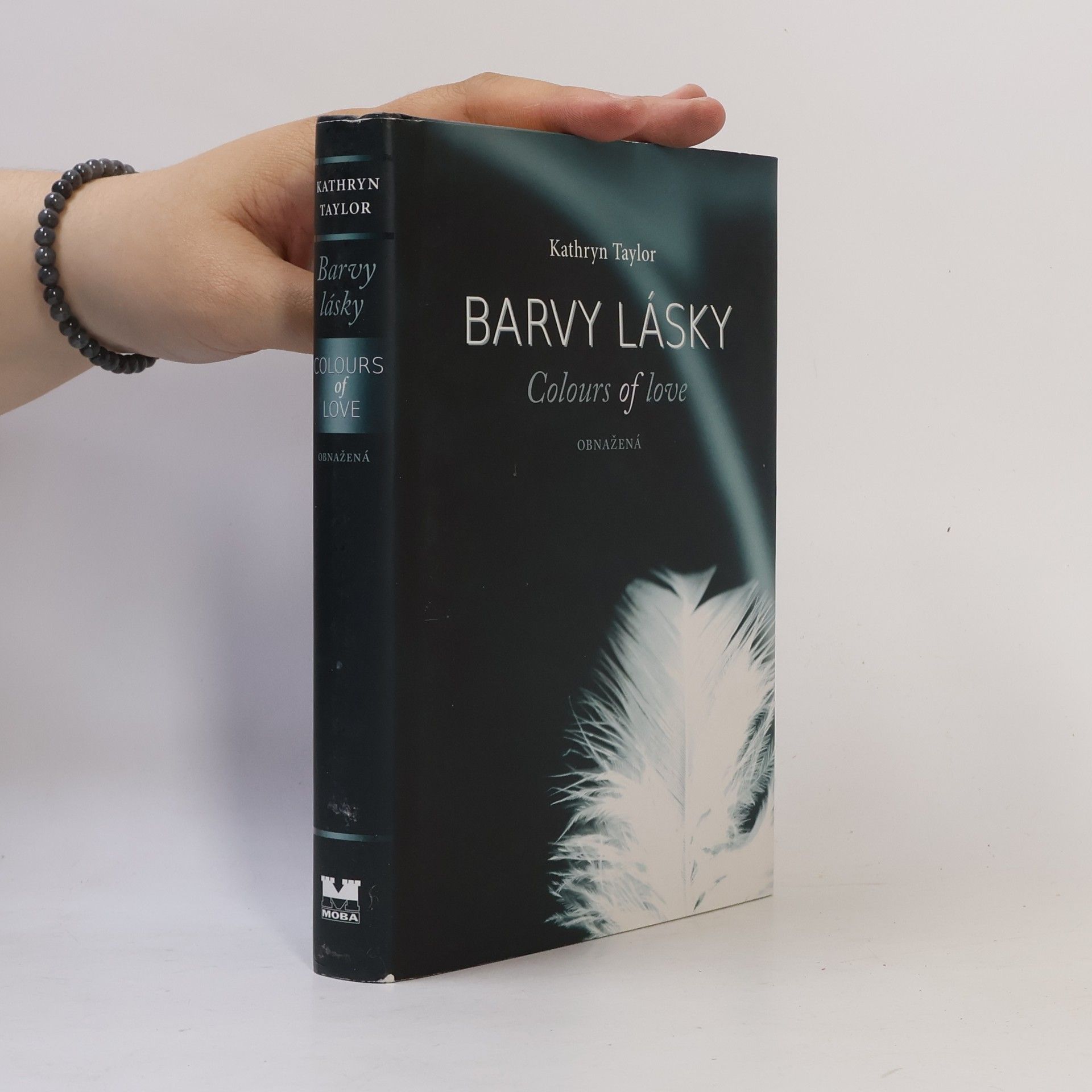 Kathryn Taylor Barvy lásky = Colours of love. Obnažená