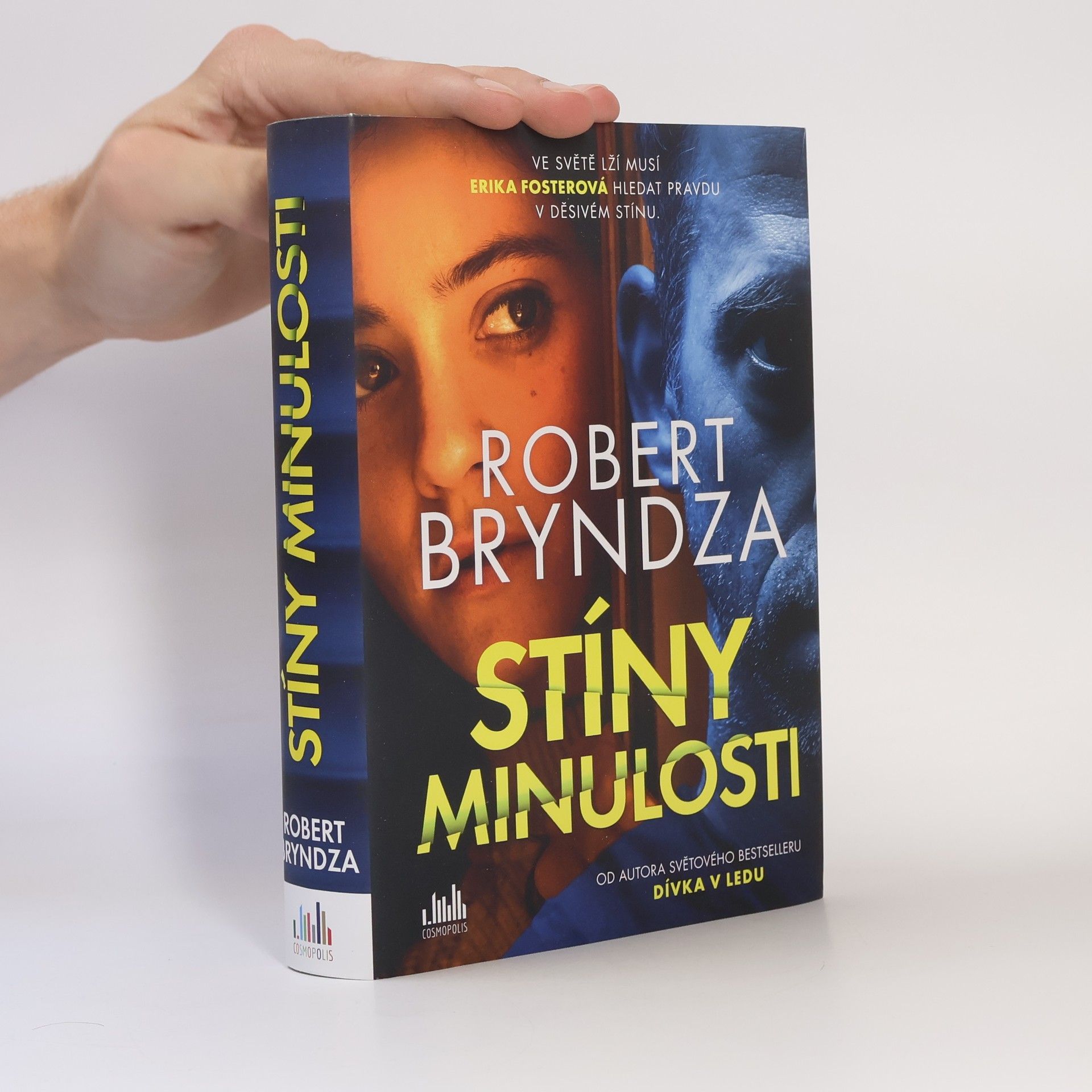 Stíny minulosti