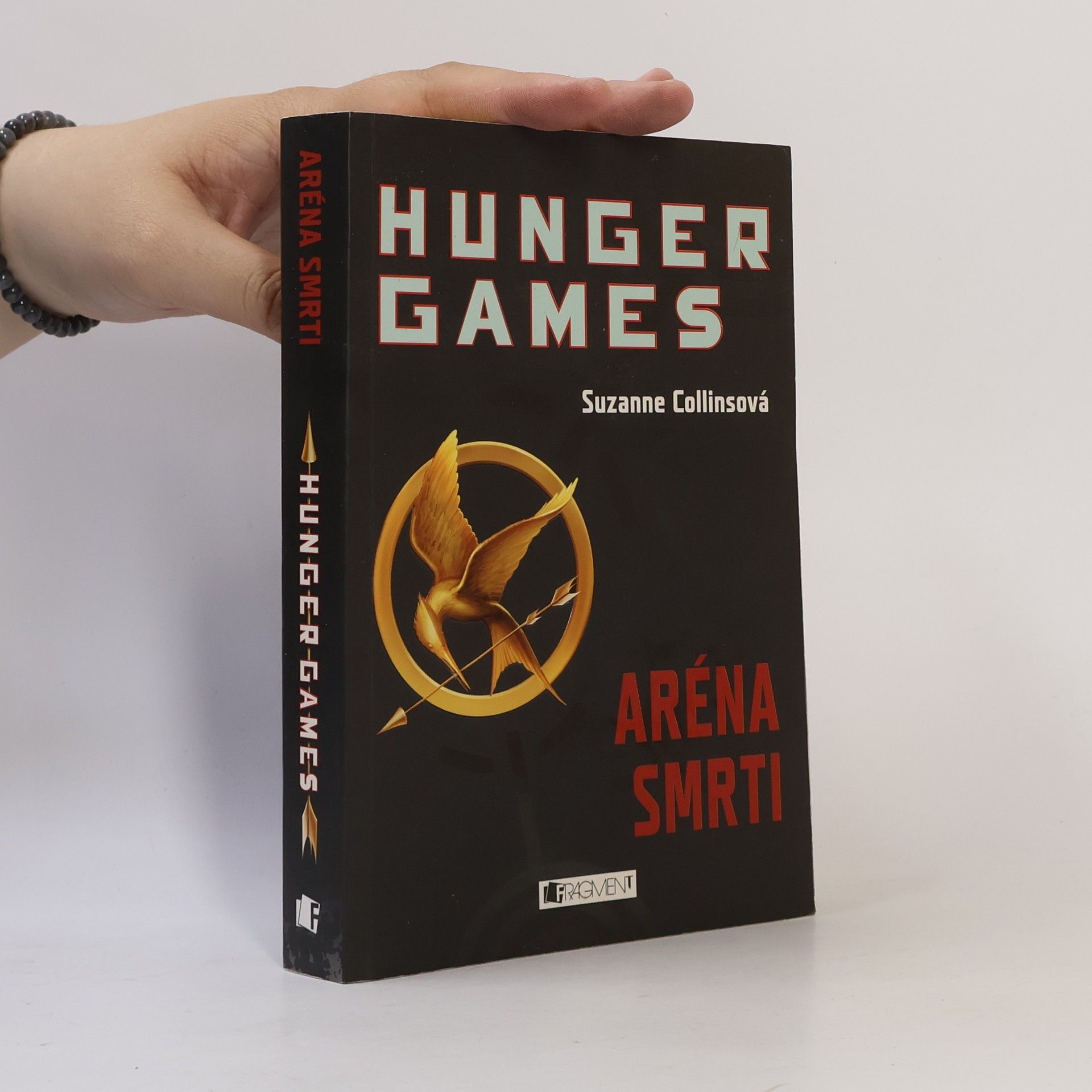 Suzanne Collins Hunger Games. Aréna smrti