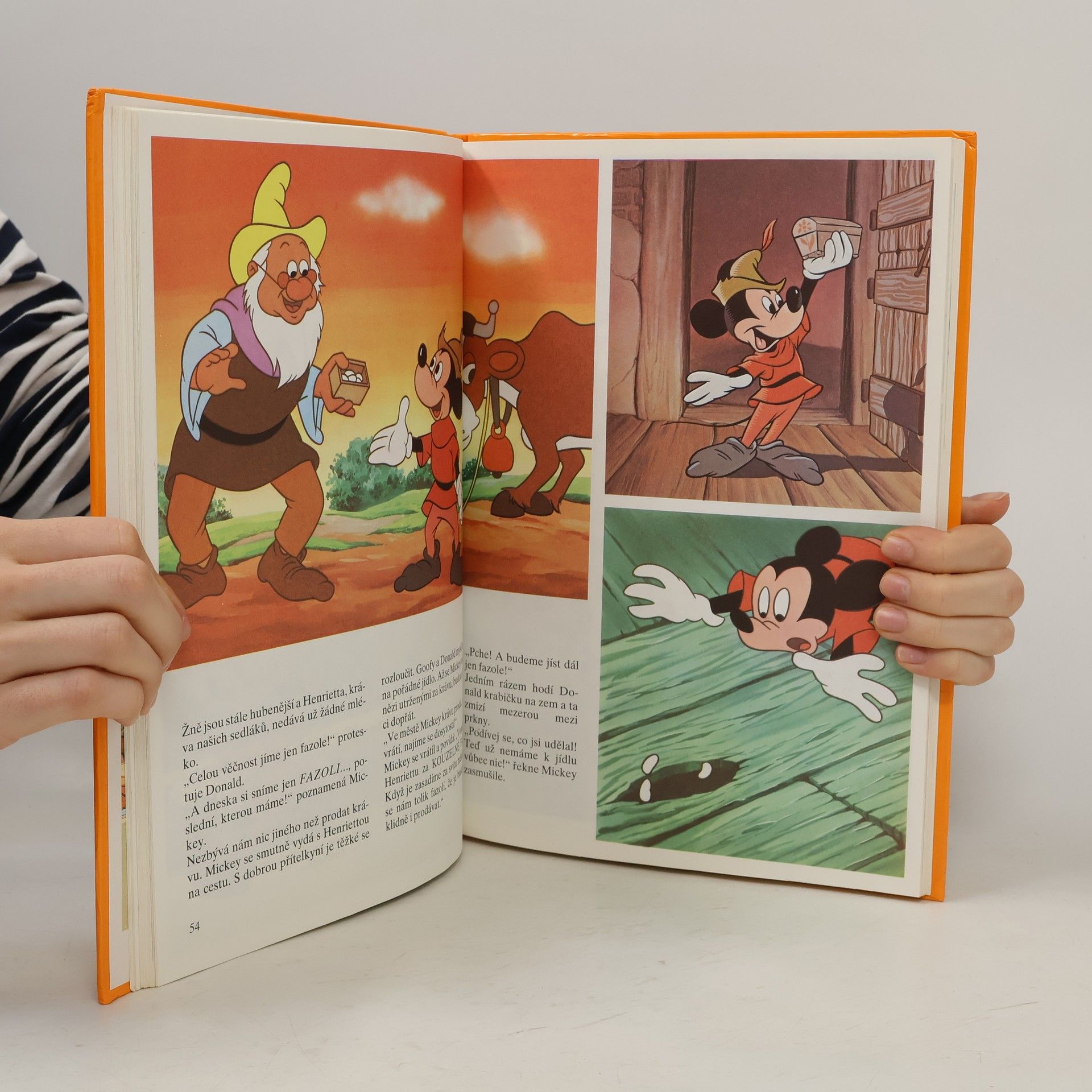 Walt Disney Mickey a kouzelná fazole. Merlin a Mim. Bongo