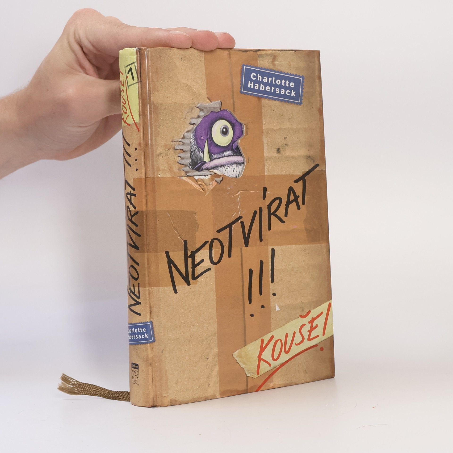 Charlotte Habersack Neotvírat!!! Kouše!