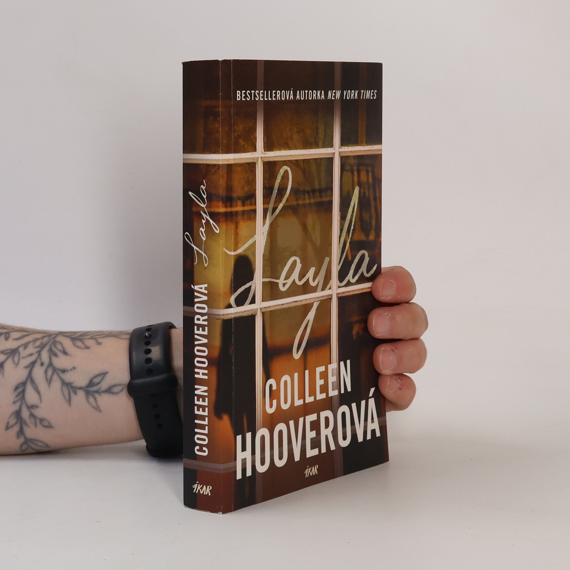 Colleen Hoover Layla