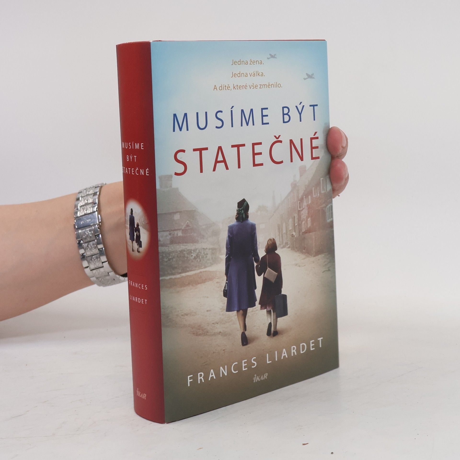 Frances Liardet Musíme být statečné