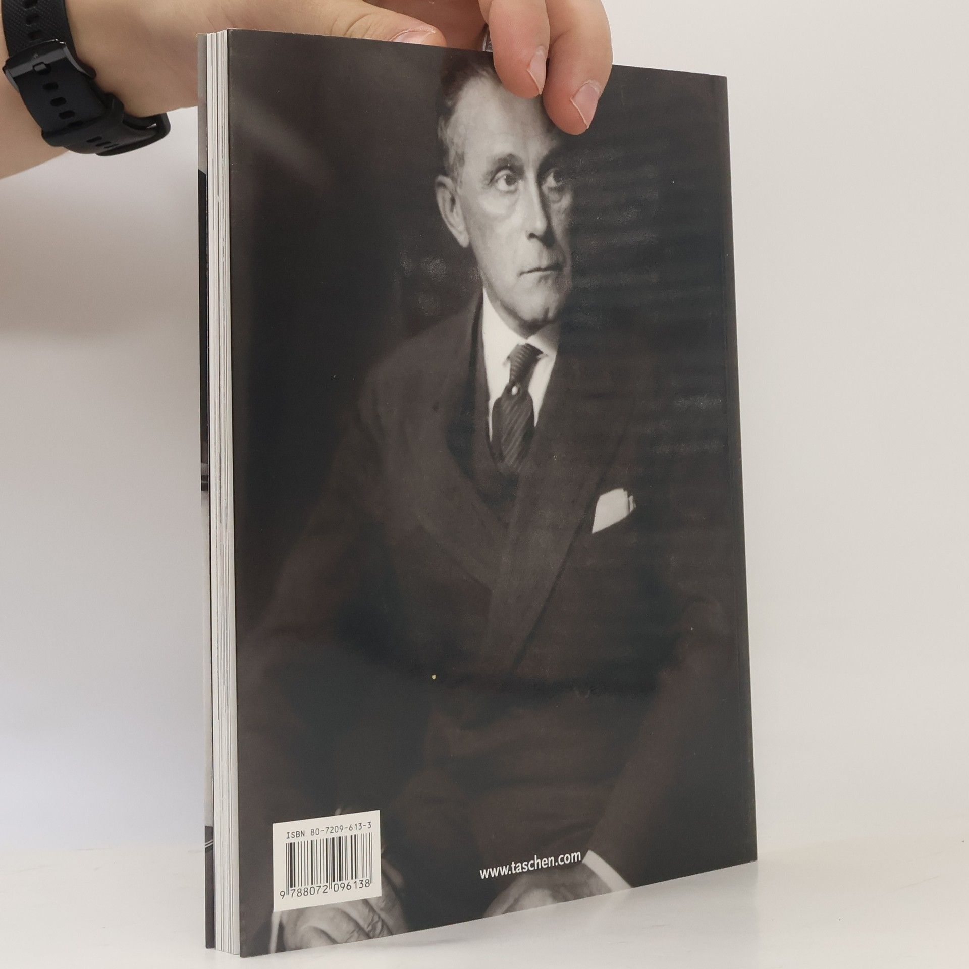 August Sarnitz Adolf Loos : 1870-1933 : architekt, kritik, dandy