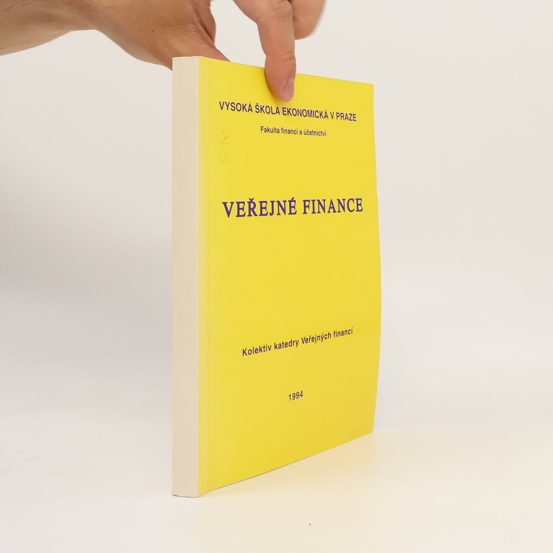 Autorenkollektiv Veřejné finance
