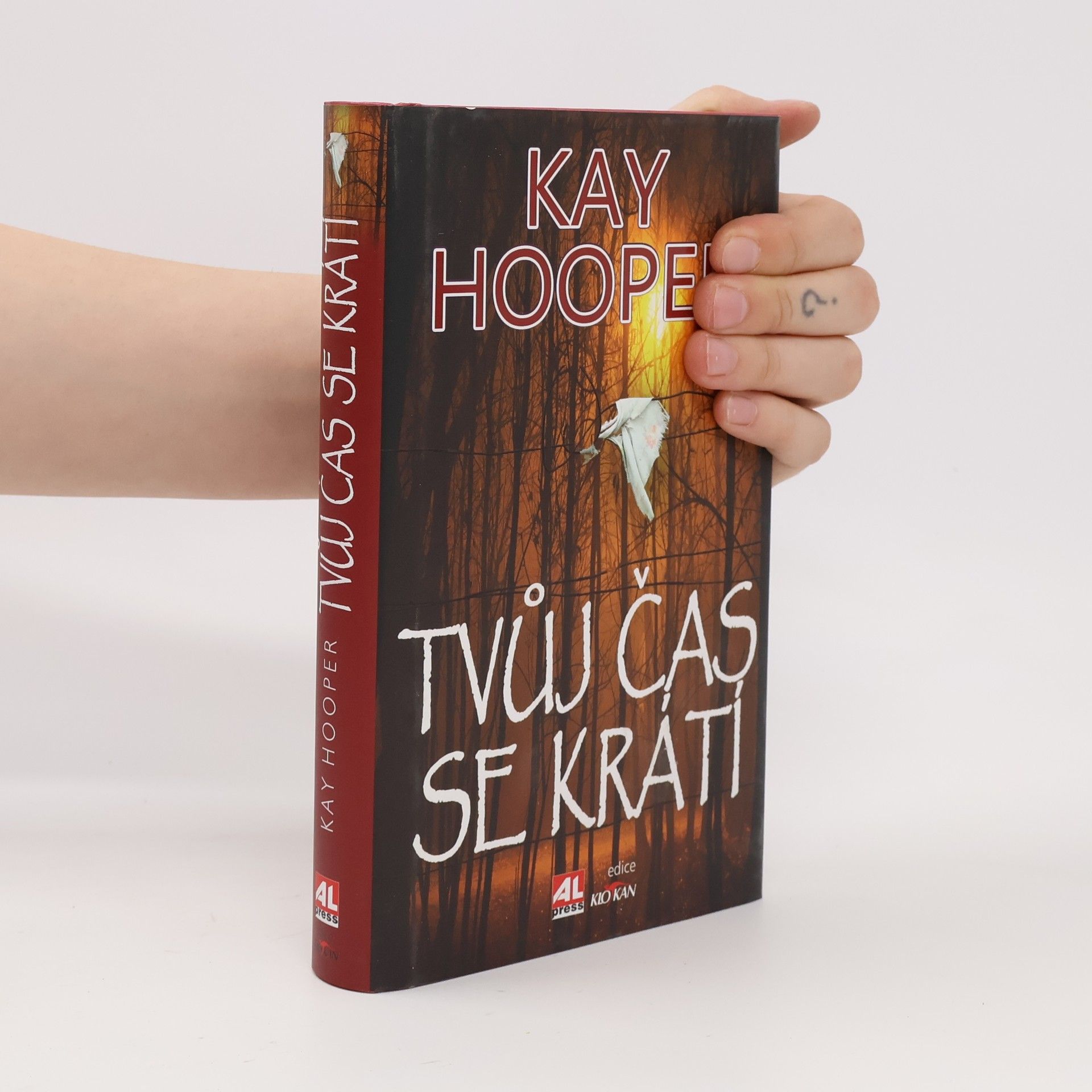 Kay Hooper Tvůj čas se krátí