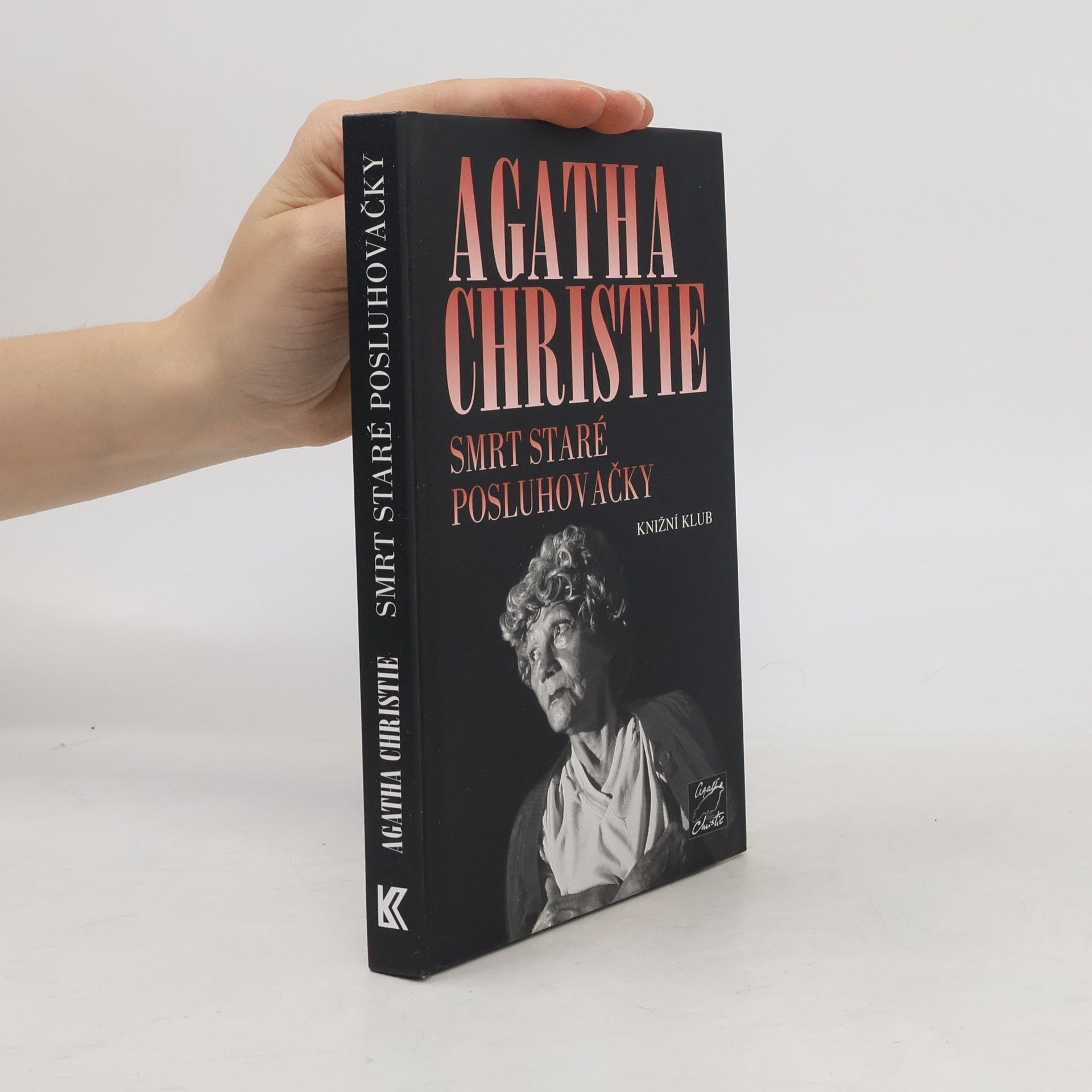Agatha Christie Smrt staré posluhovačky