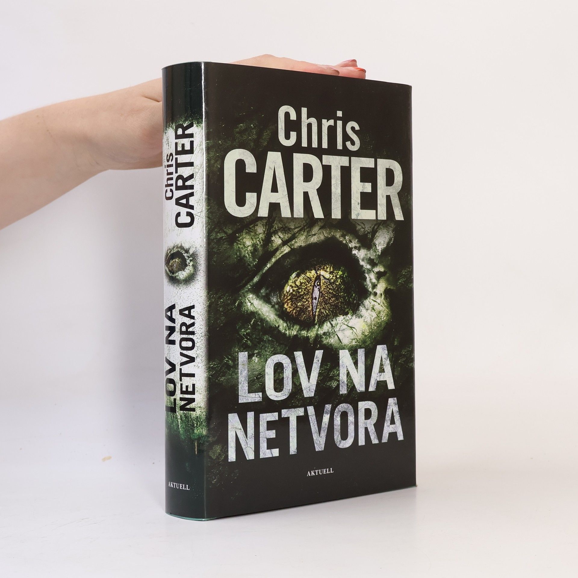 Chris Carter Lov na netvora