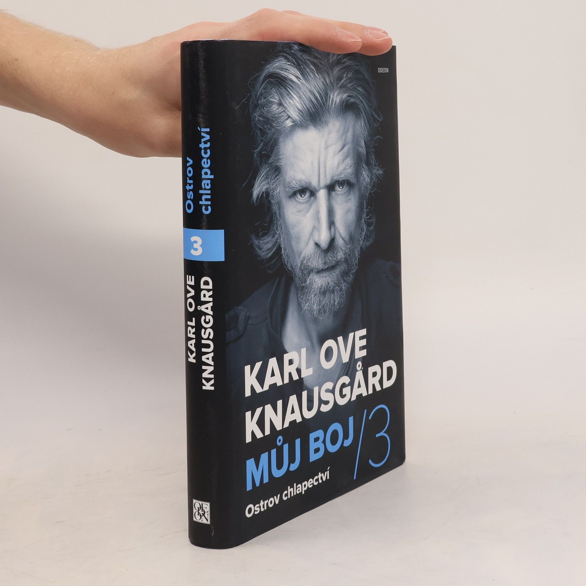 Karl Ove Knausgård Ostrov chlapectví. Můj boj 3