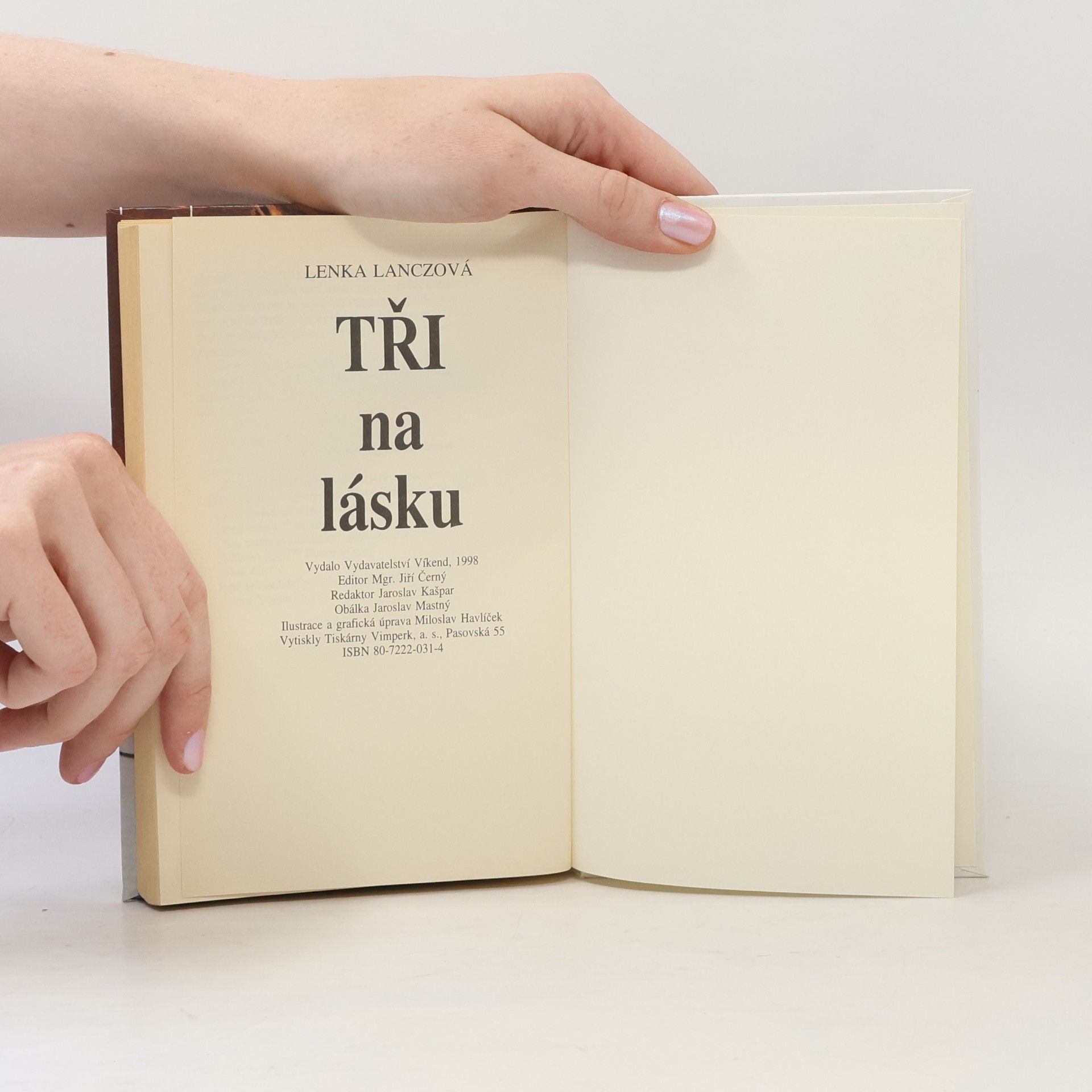 Lenka Lanczová Tři na lásku