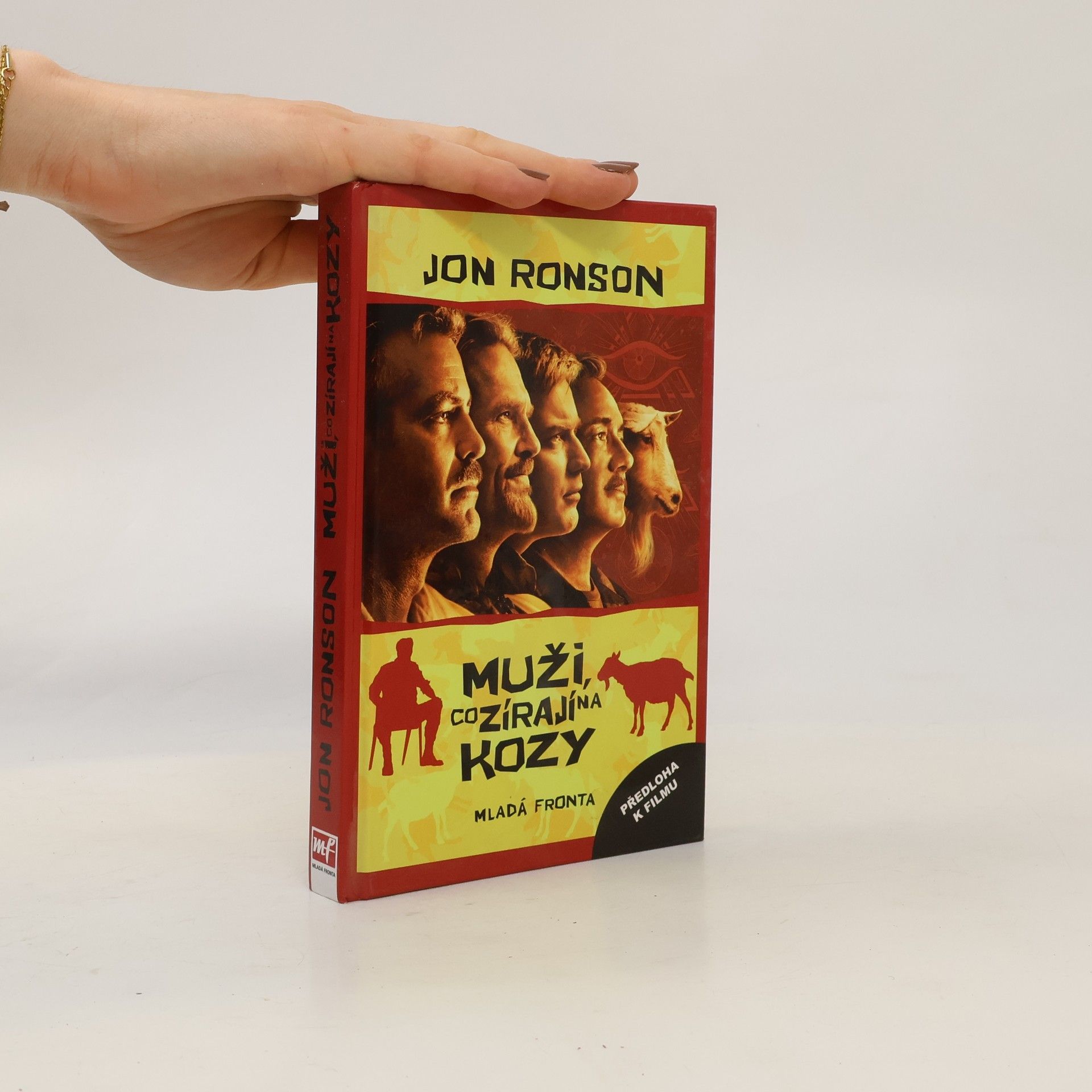 Jon Ronson Muži, co zírají na kozy