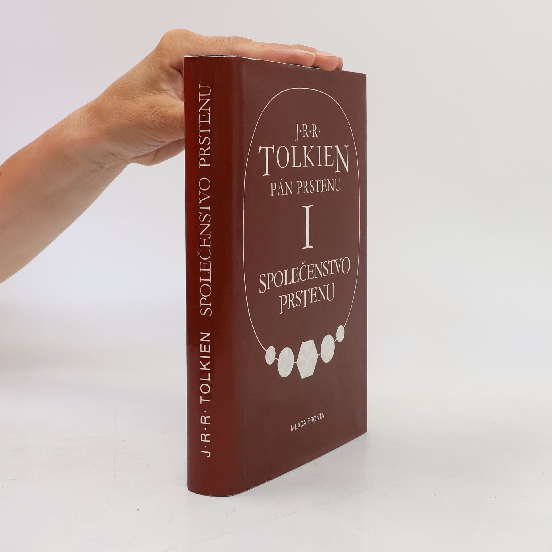 J. R. R. Tolkien Pán prstenů I. Společenstvo prstenu