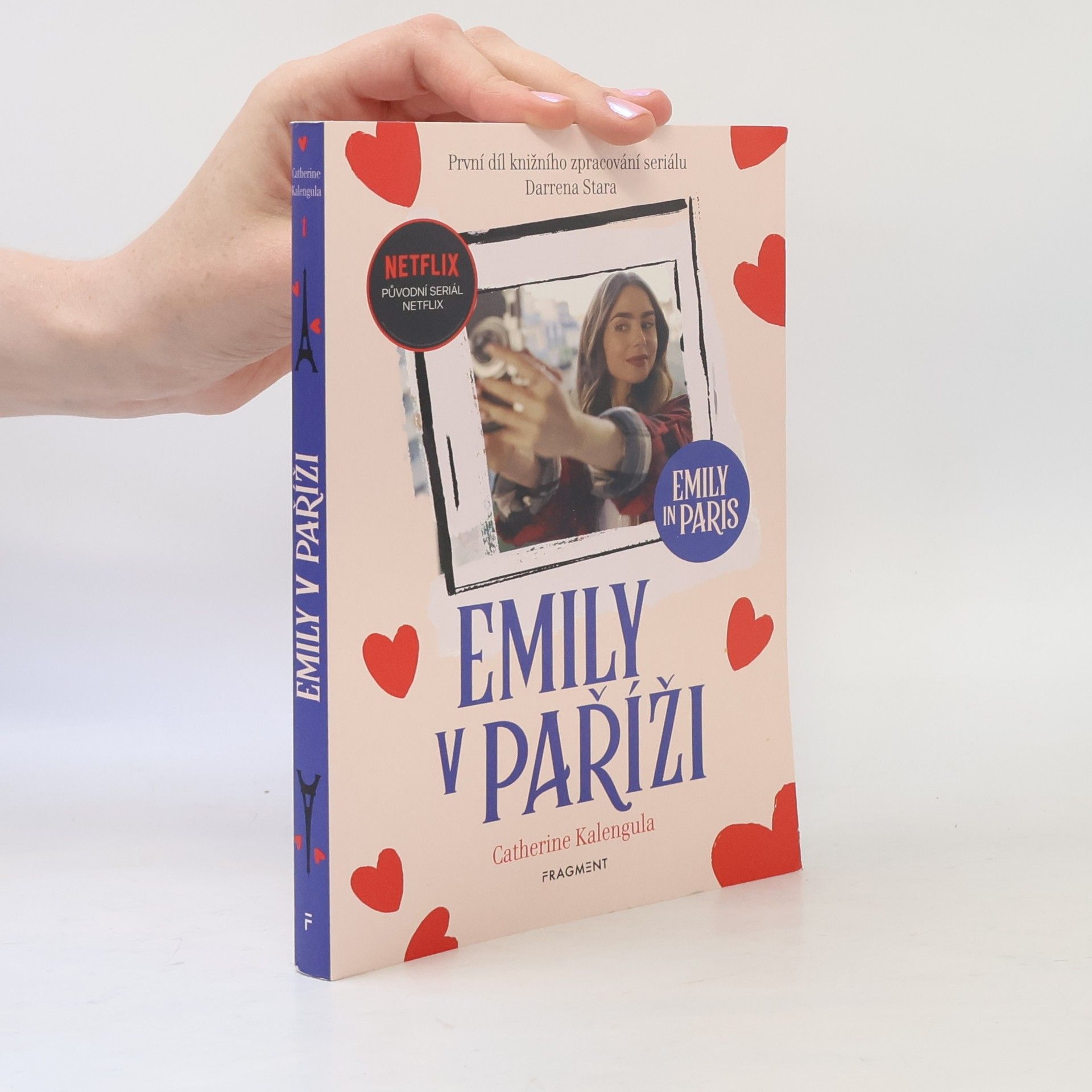 Catherine Kalengula Emily v Paříži