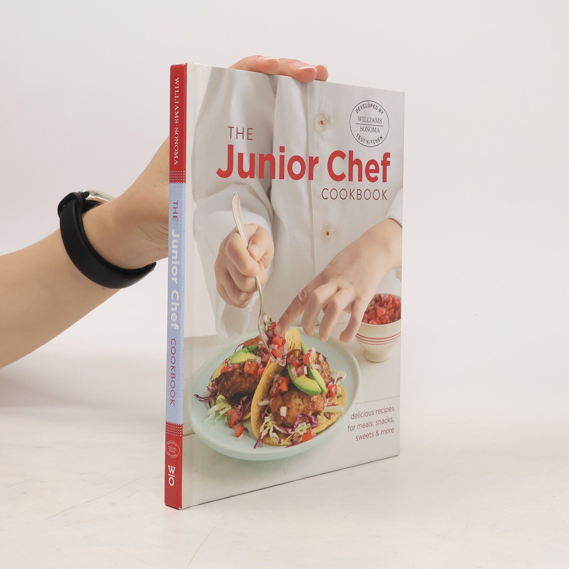 Williams-Sonoma Test Kitchen Williams-Sonoma: The Junior Chef Cookbook