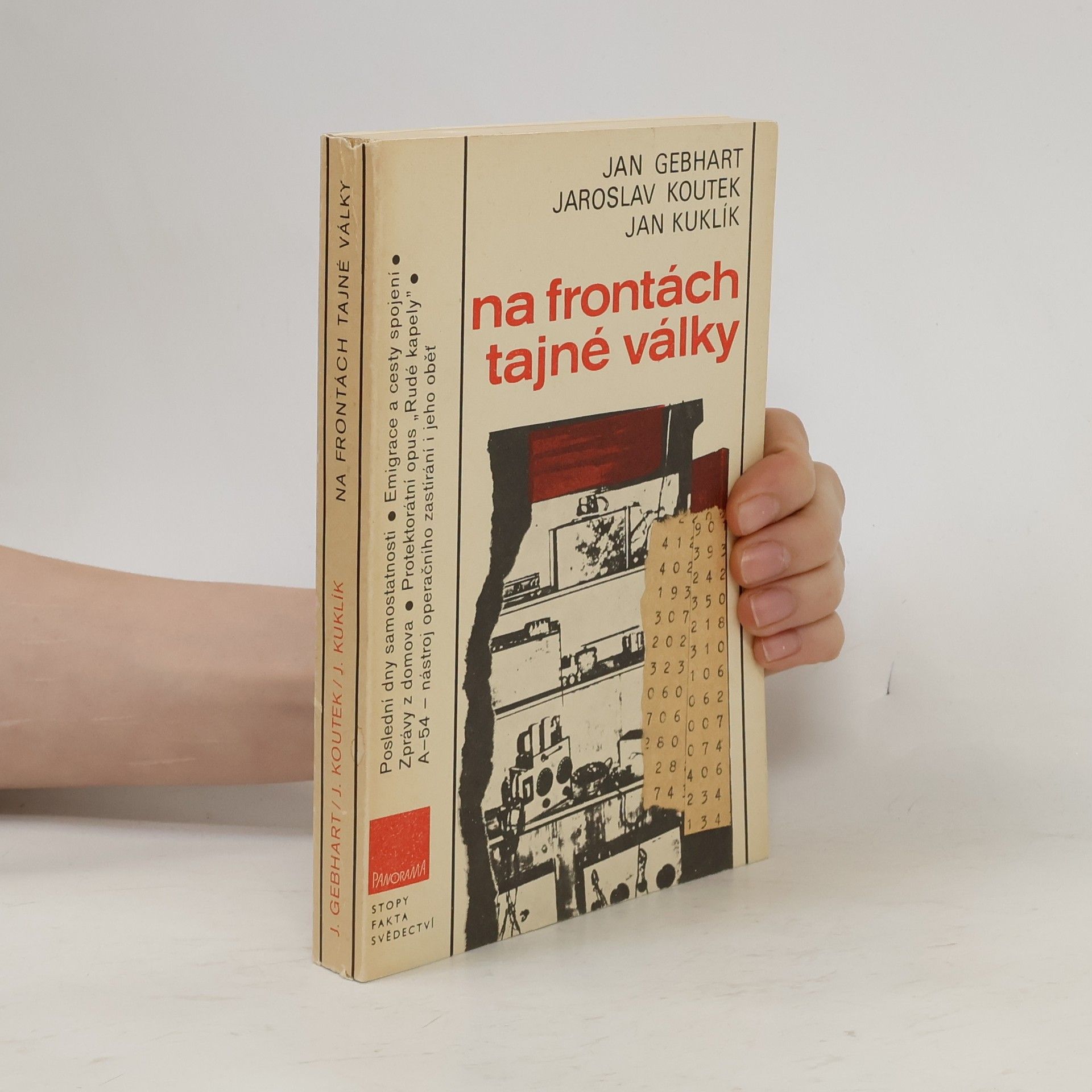 Jan Kuklík Na frontách tajné války