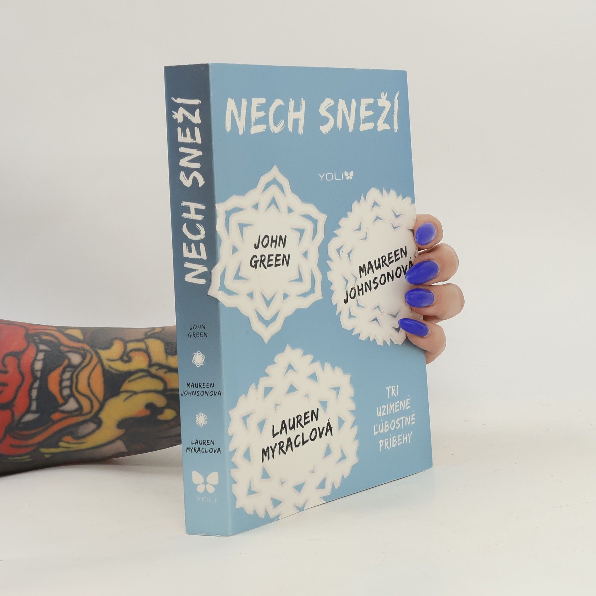 Maureen Johnsonová Nech sneží