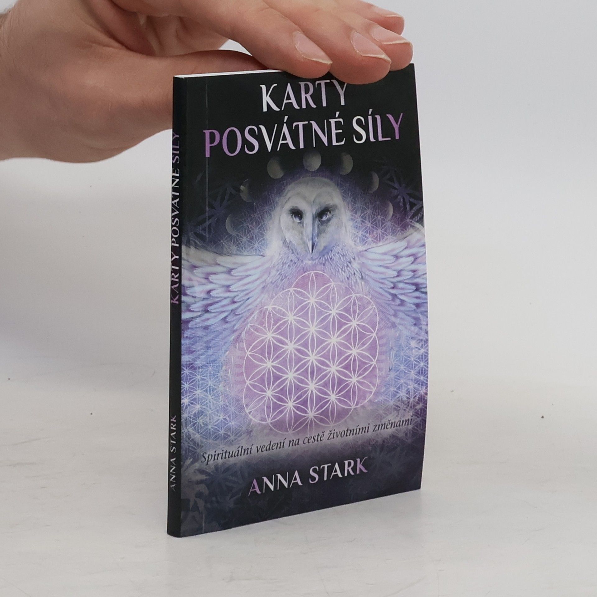 Anna Stark Karty posvátné síly