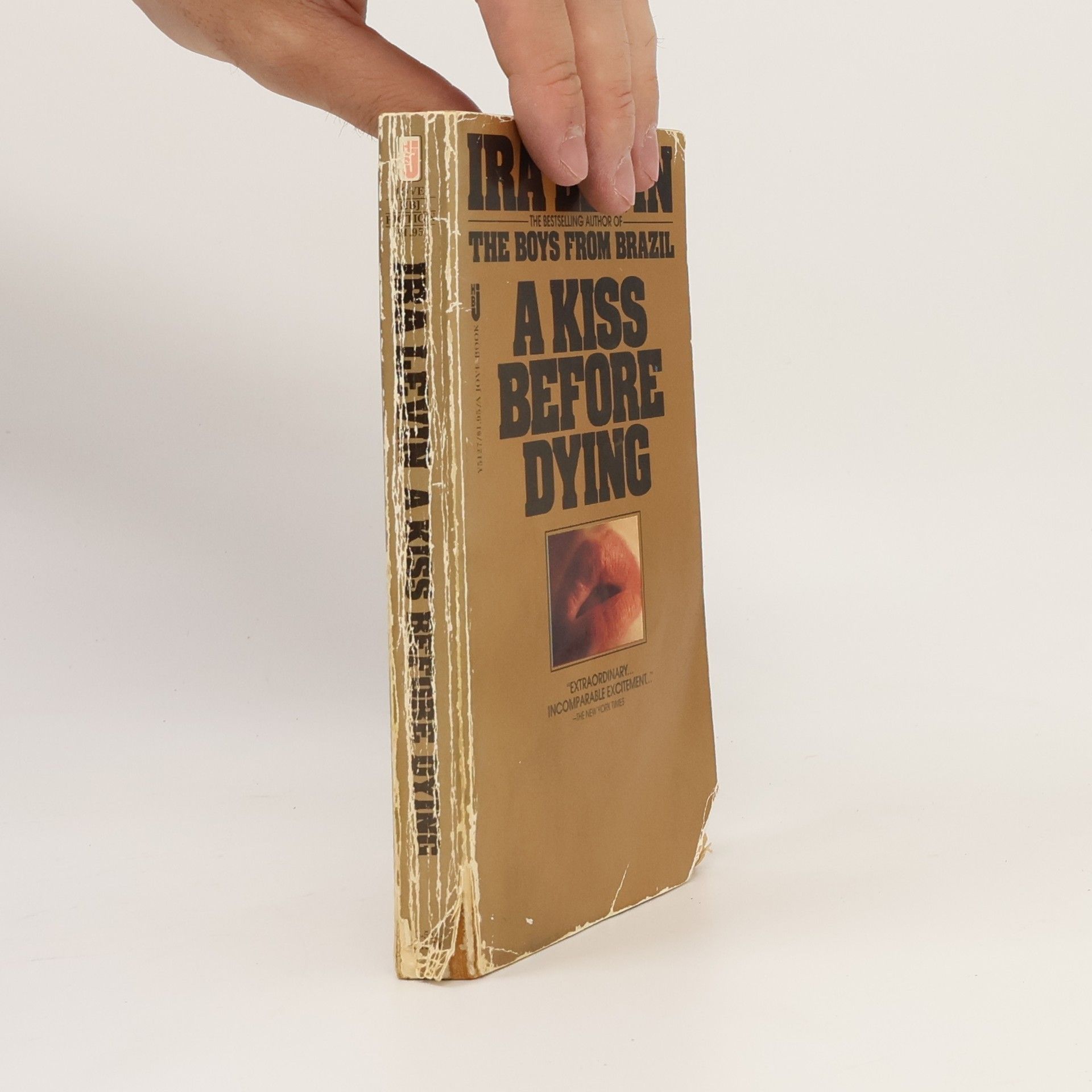 Ira Levin A Kiss Before Dying