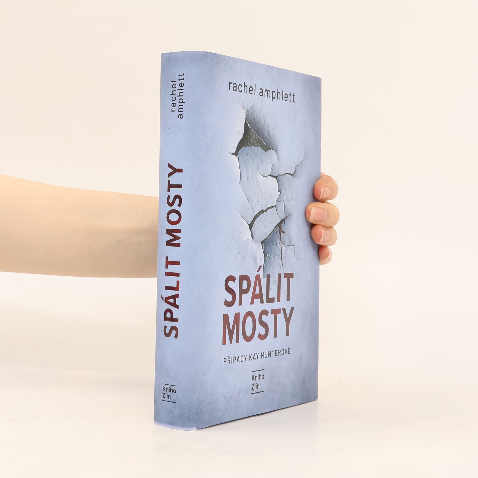 Rachel Amphlett Spálit mosty