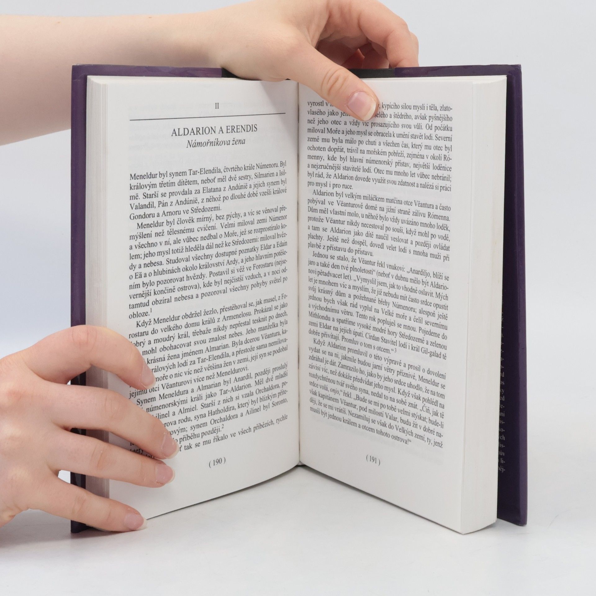J. R. R. Tolkien Nedokončené příběhy Númenoru a Středozemě
