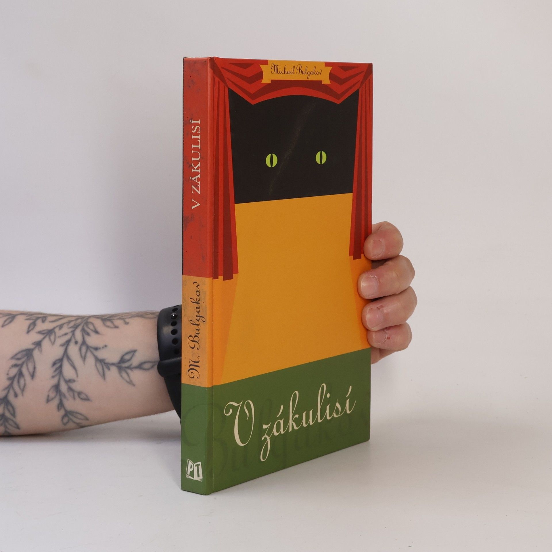 Mikhail Afanasyevich Bulgakov V zákulisí