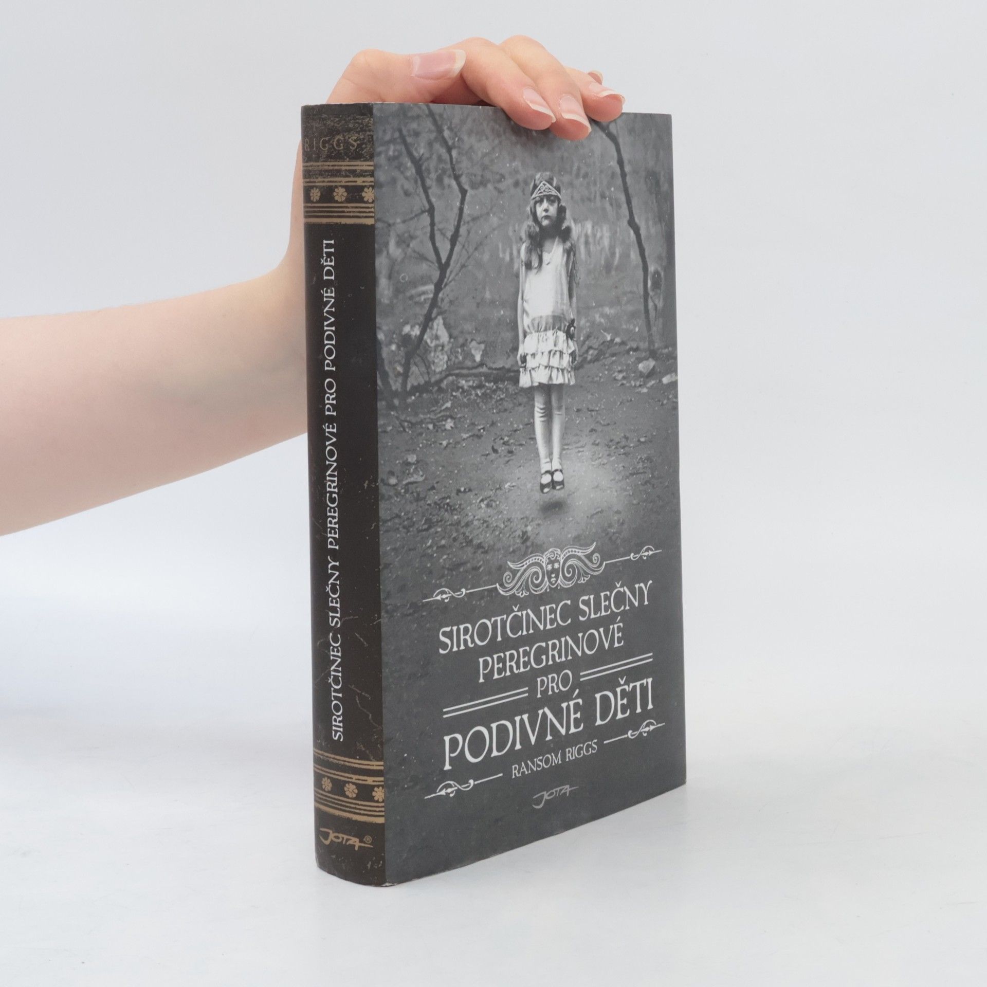Ransom Riggs Sirotčinec slečny Peregrinové pro podivné děti