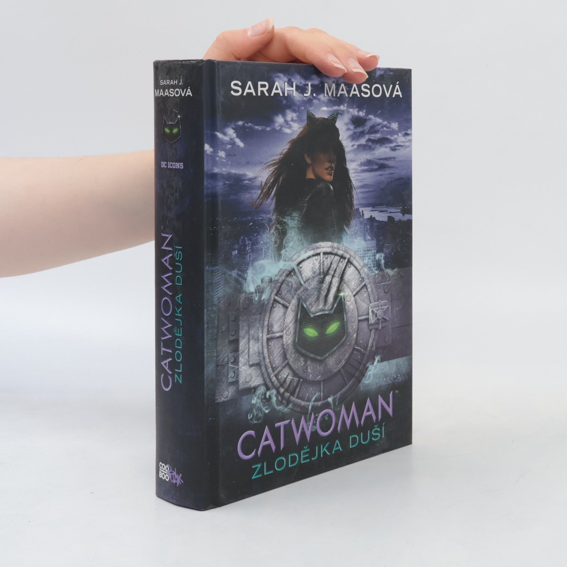 Sarah J. Maas Catwoman: Zlodějka duší