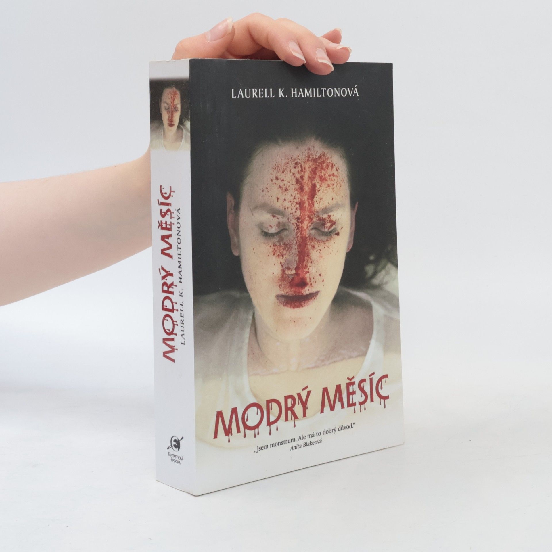 Modrý měsíc