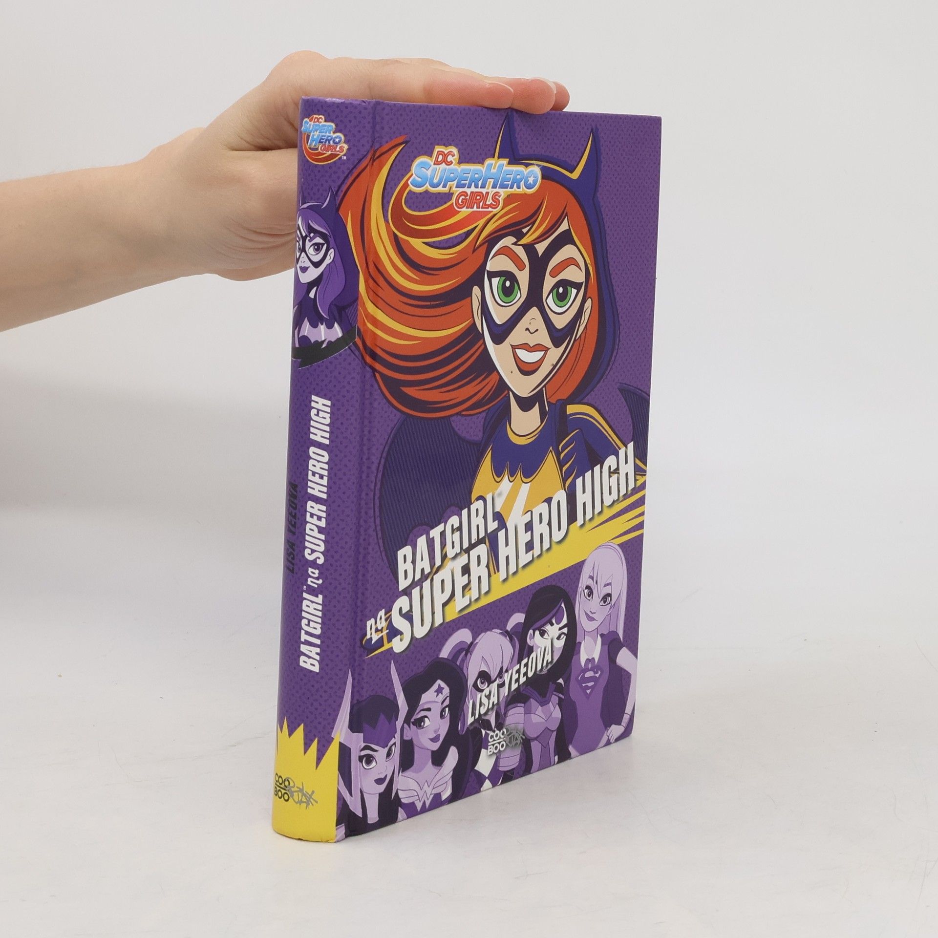 Lisa Yee Batgirl na Super Hero High