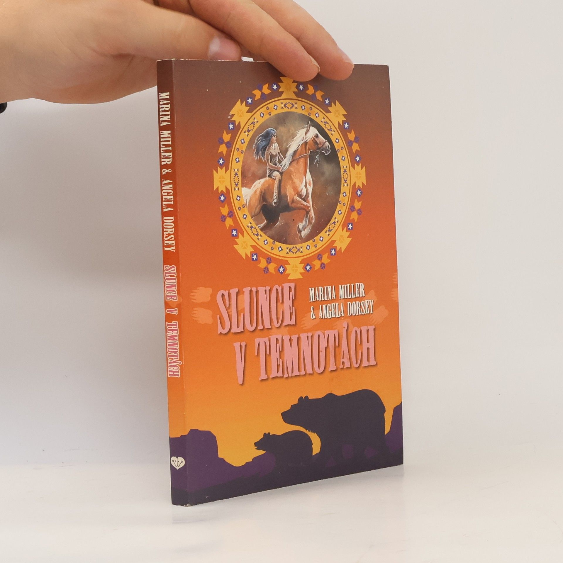 Marina Miller Slunce v temnotách
