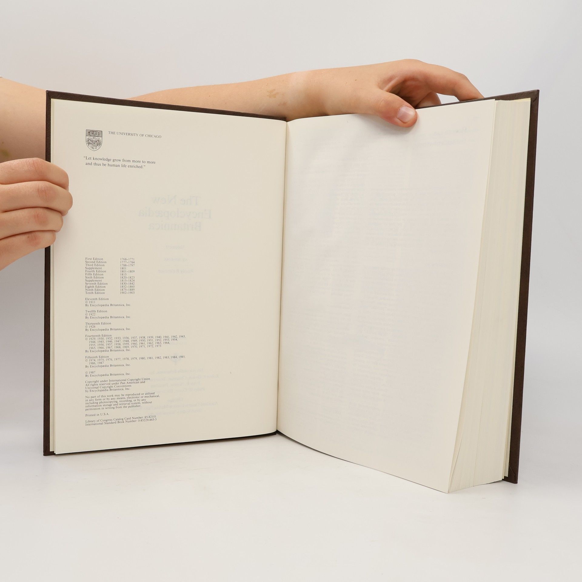Kolektiv autorů Encyclopaedia Britannica 9