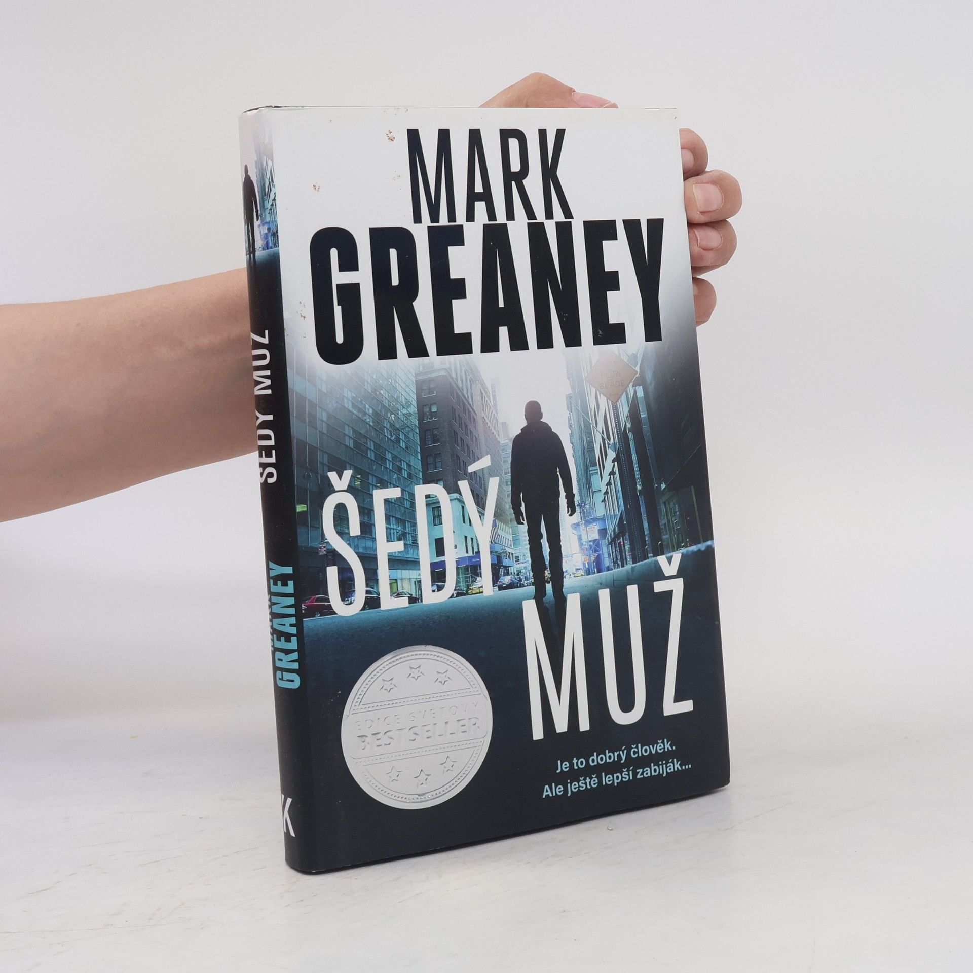 Mark Greaney Šedý muž