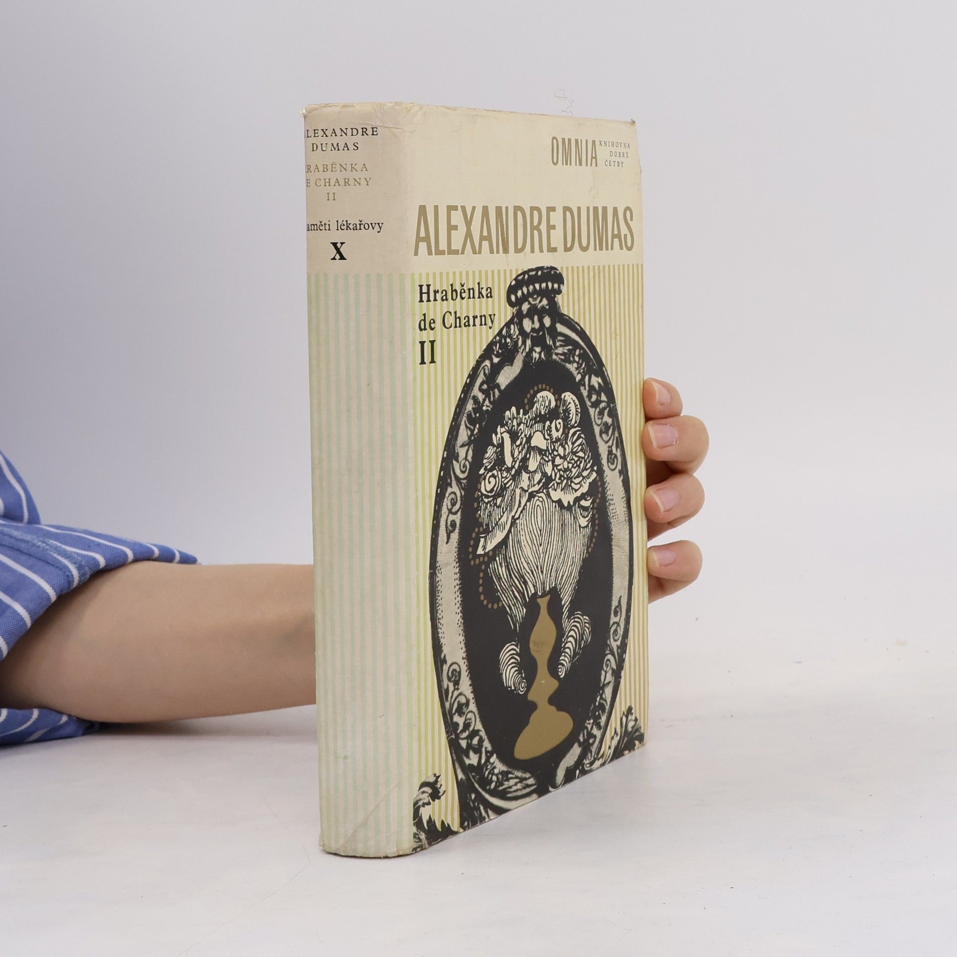 Alexandre Dumas starší Paměti lékařovy X. Hraběnka de Charny II.