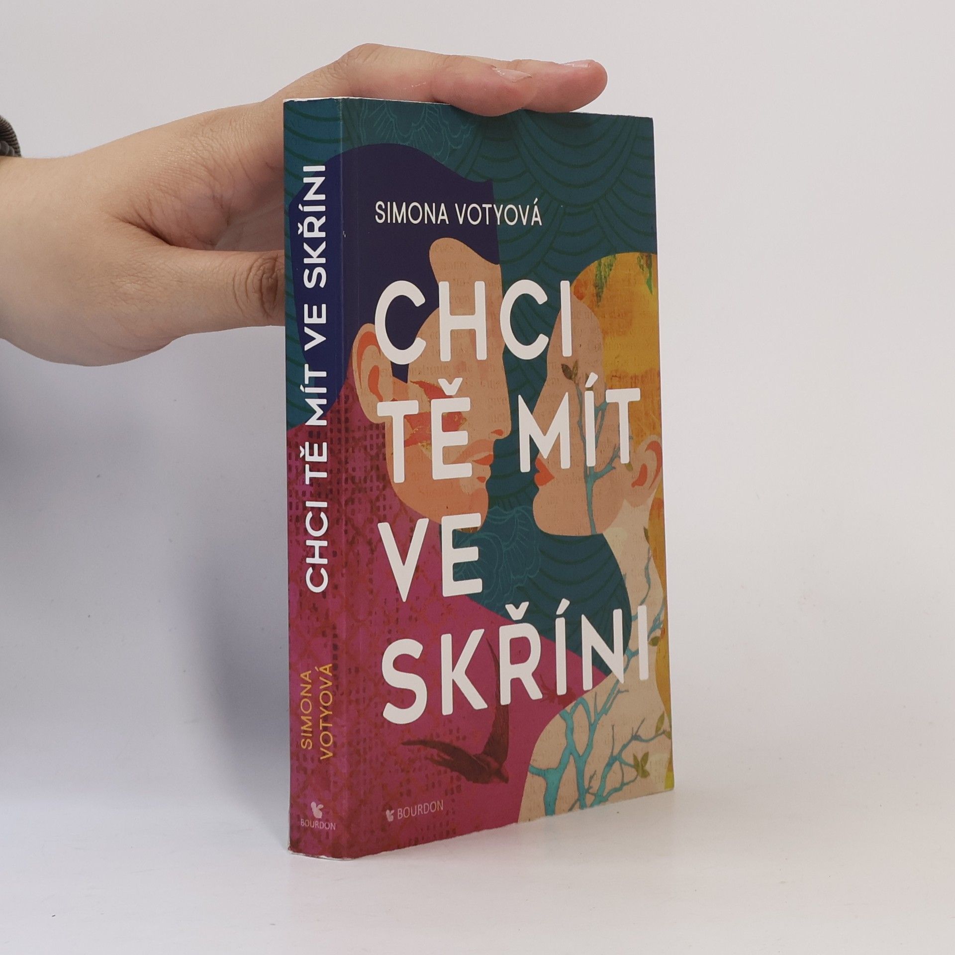Simona Votyová Chci tě mít ve skříni
