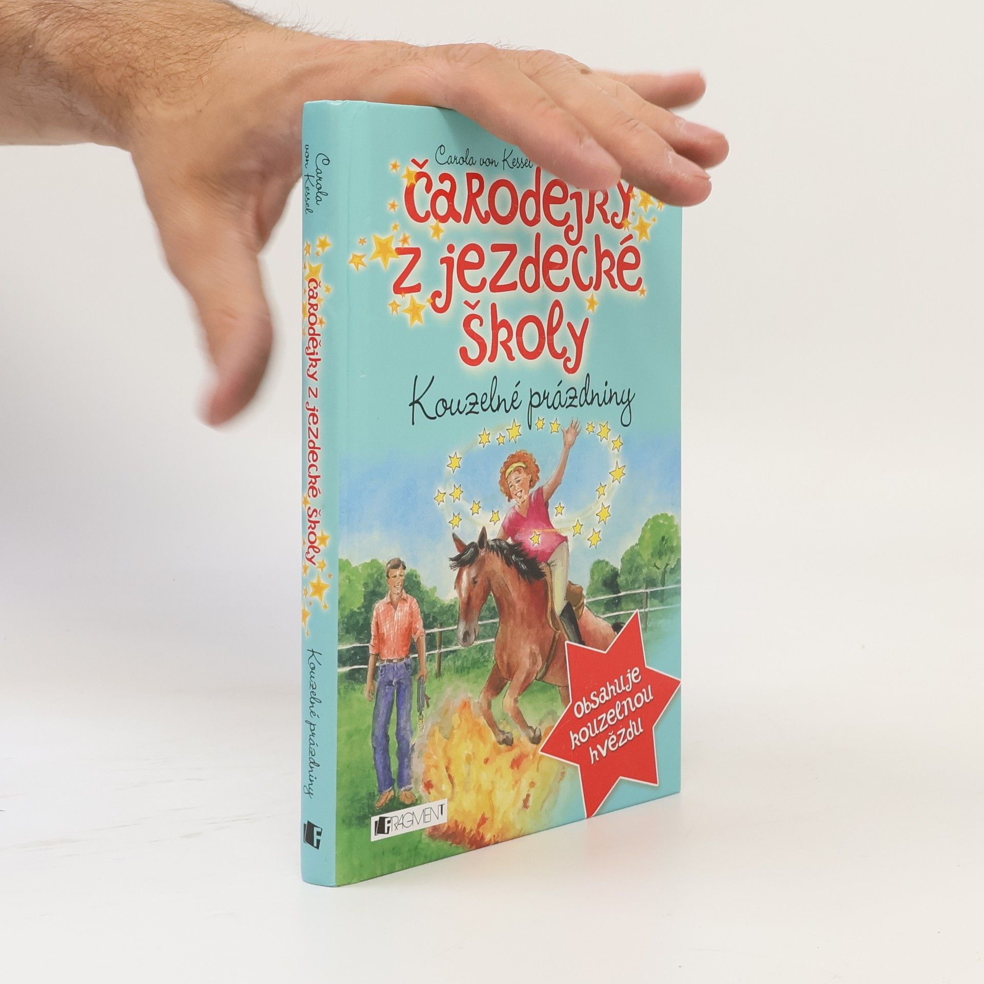 Čarodějky z jezdecké školy. Kouzelné prázdniny
