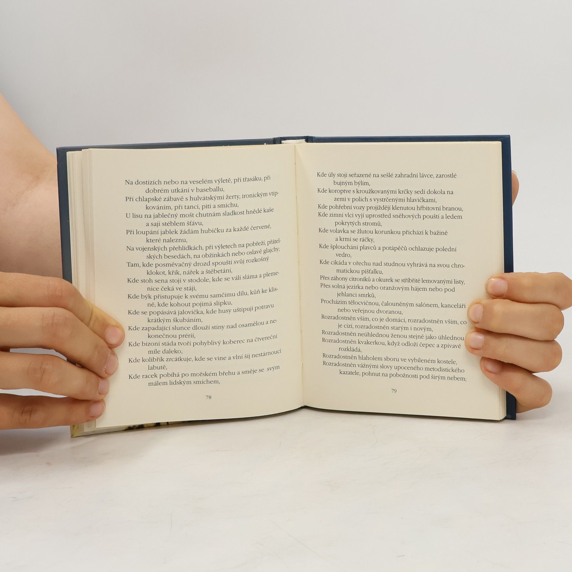 Walt Whitman Stébla trávy