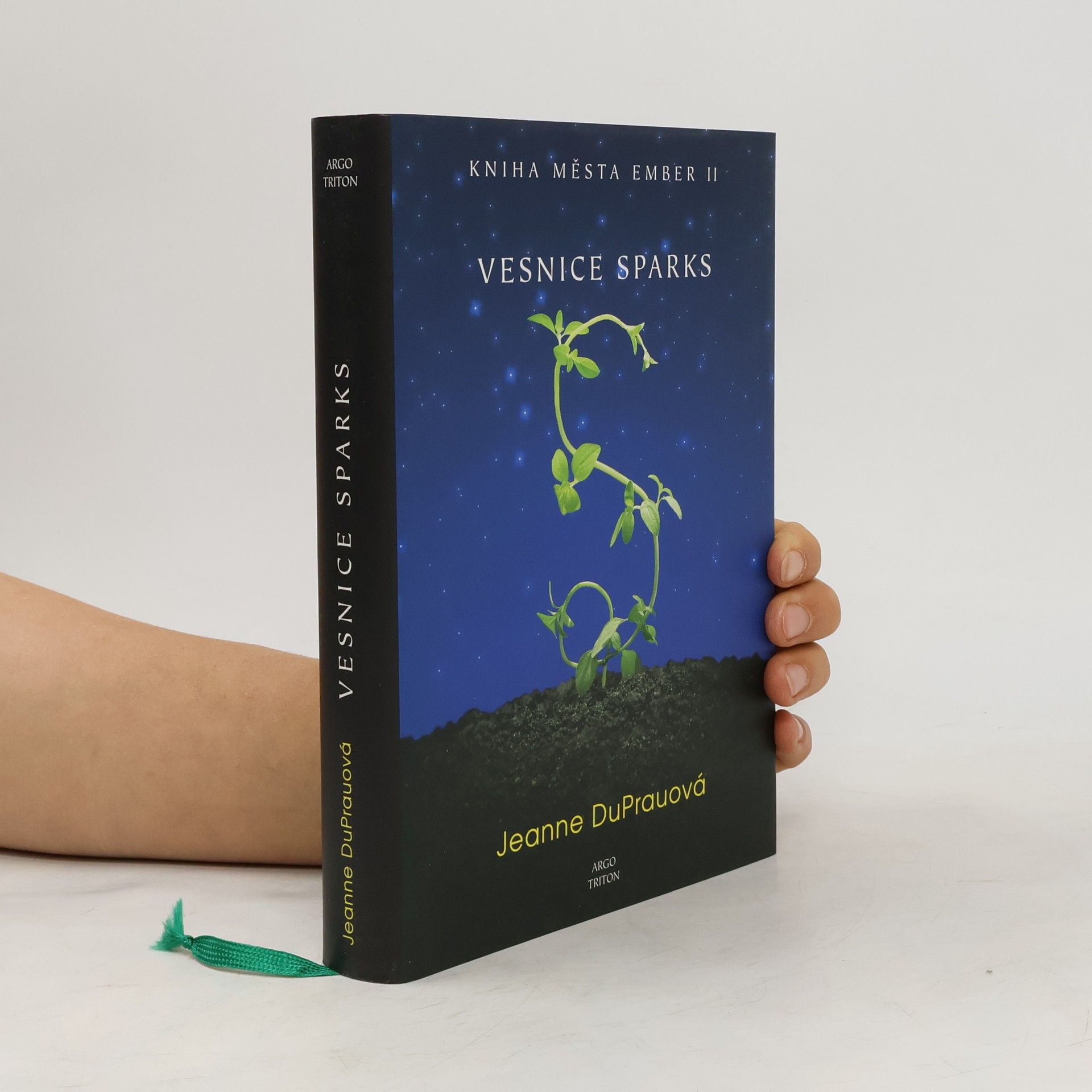 Jeanne DuPrau Vesnice Sparks. Kniha města Ember II