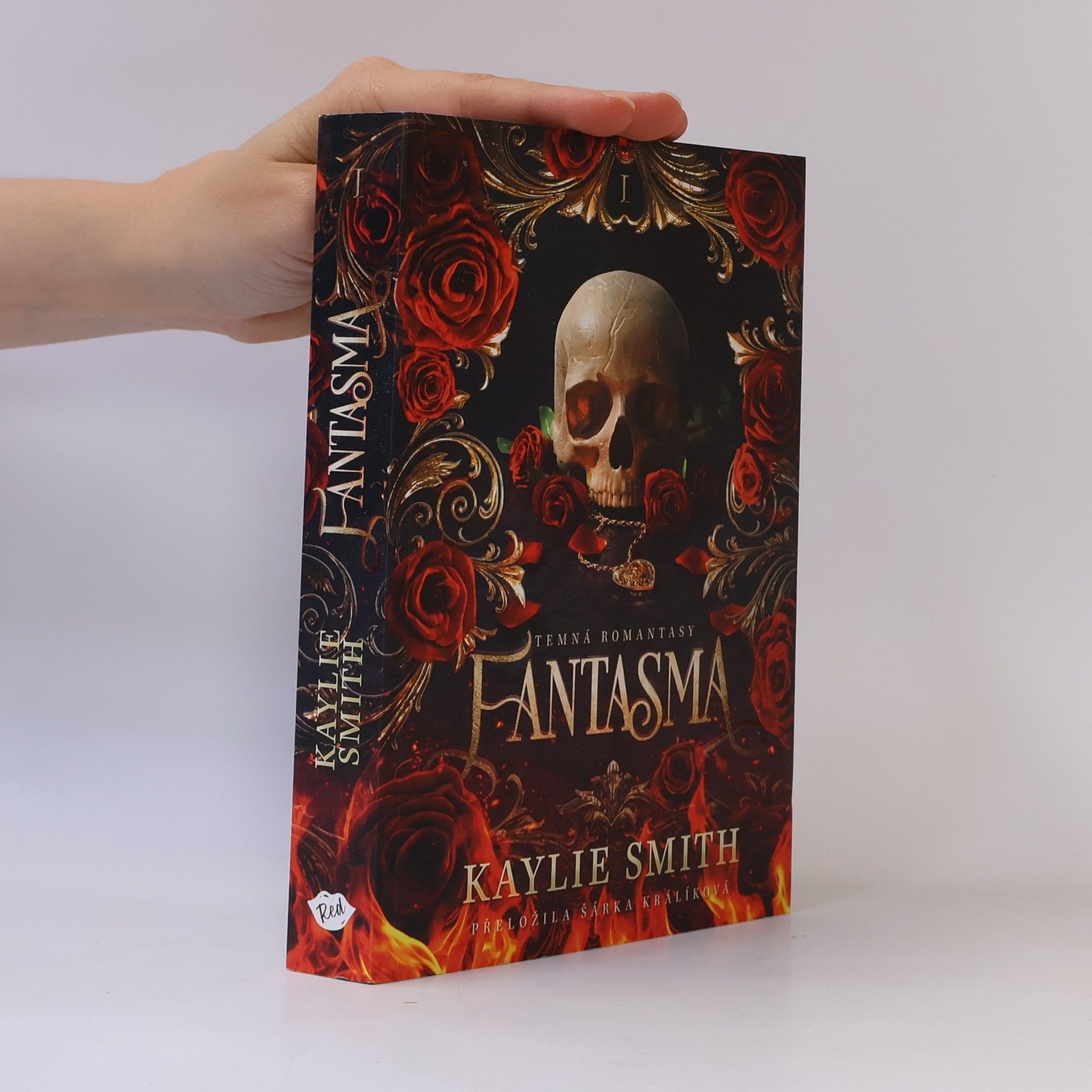 Kaylie Smith Hříšné hry. První díl, Fantasma