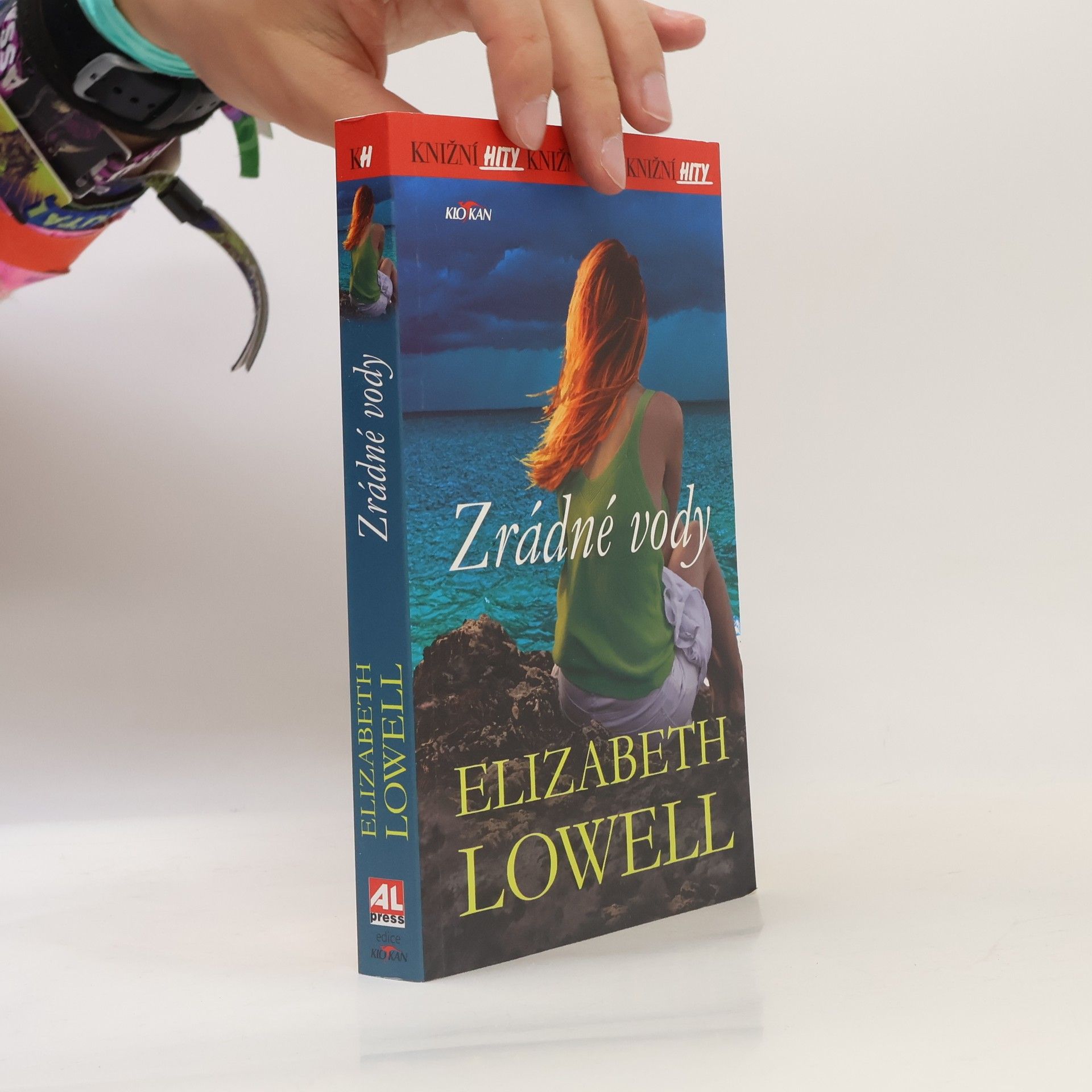 Ann Maxwell Zrádné vody