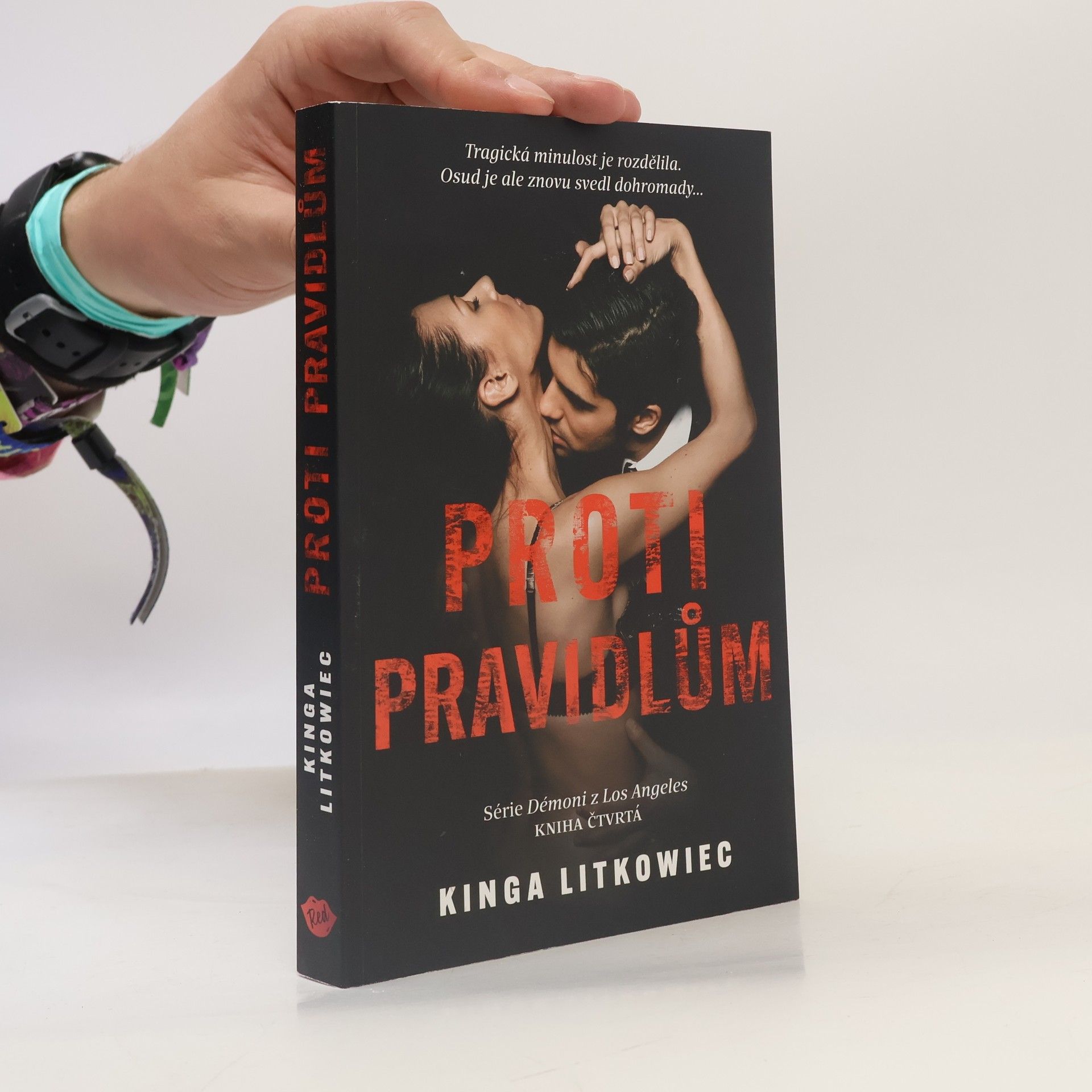 Proti pravidlům