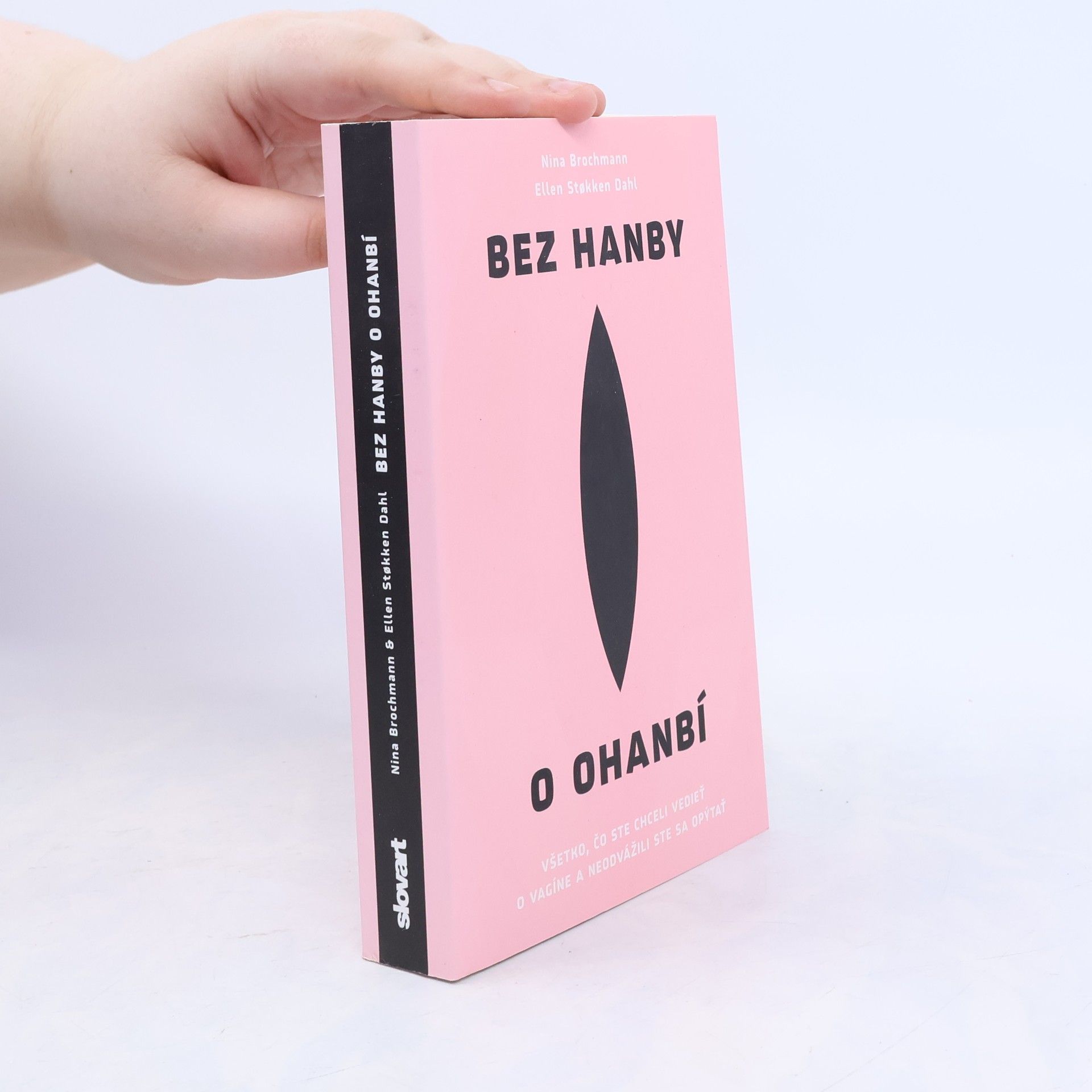 Nina Brochmann Bez hanby o ohanbí