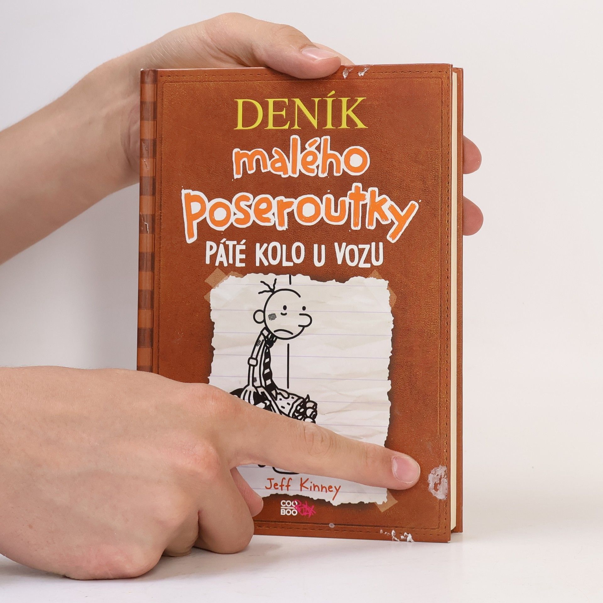 Jeff Kinney Deník malého poseroutky 7. Páté kolo u vozu