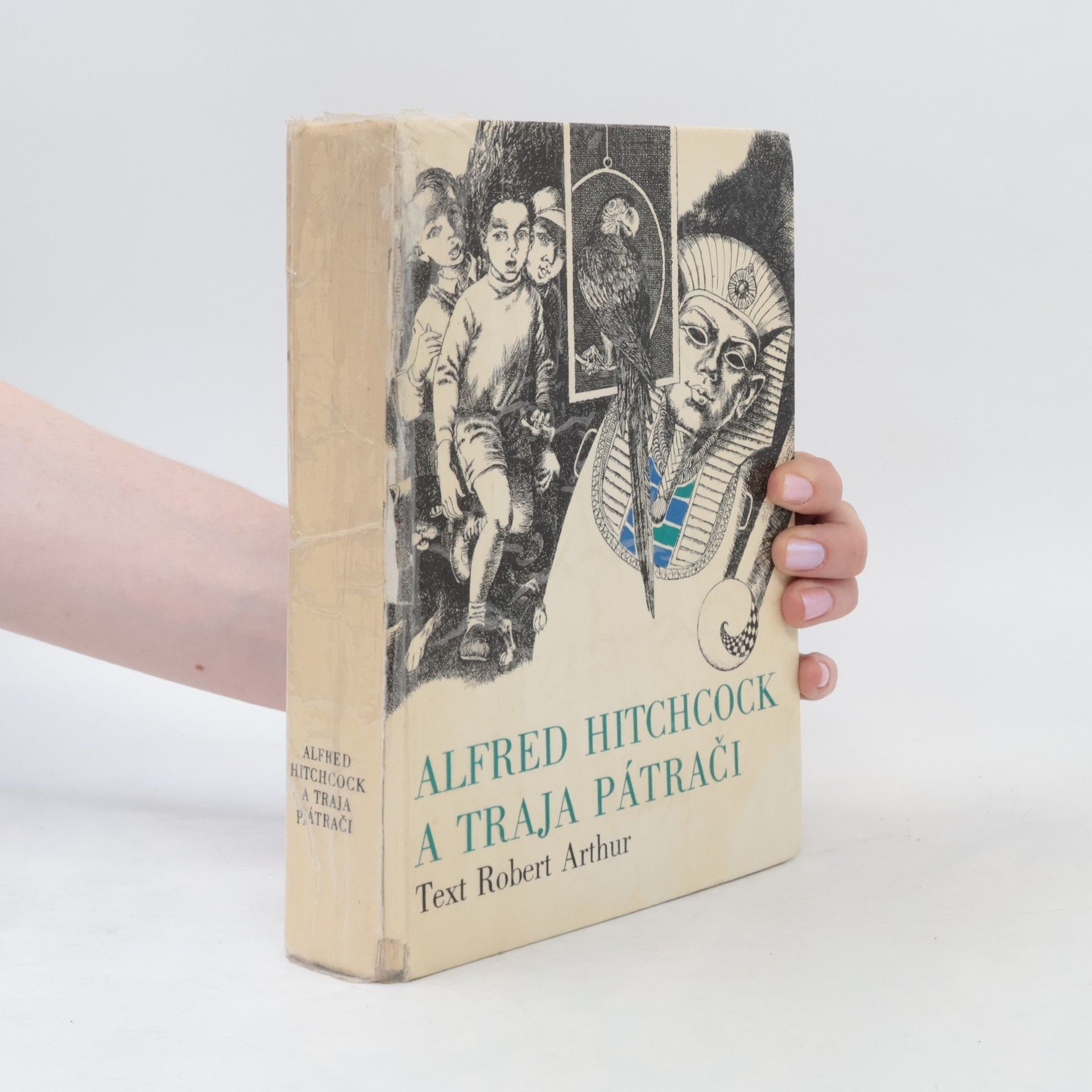 Robert Arthur Alfred Hitchcock a traja pátrači