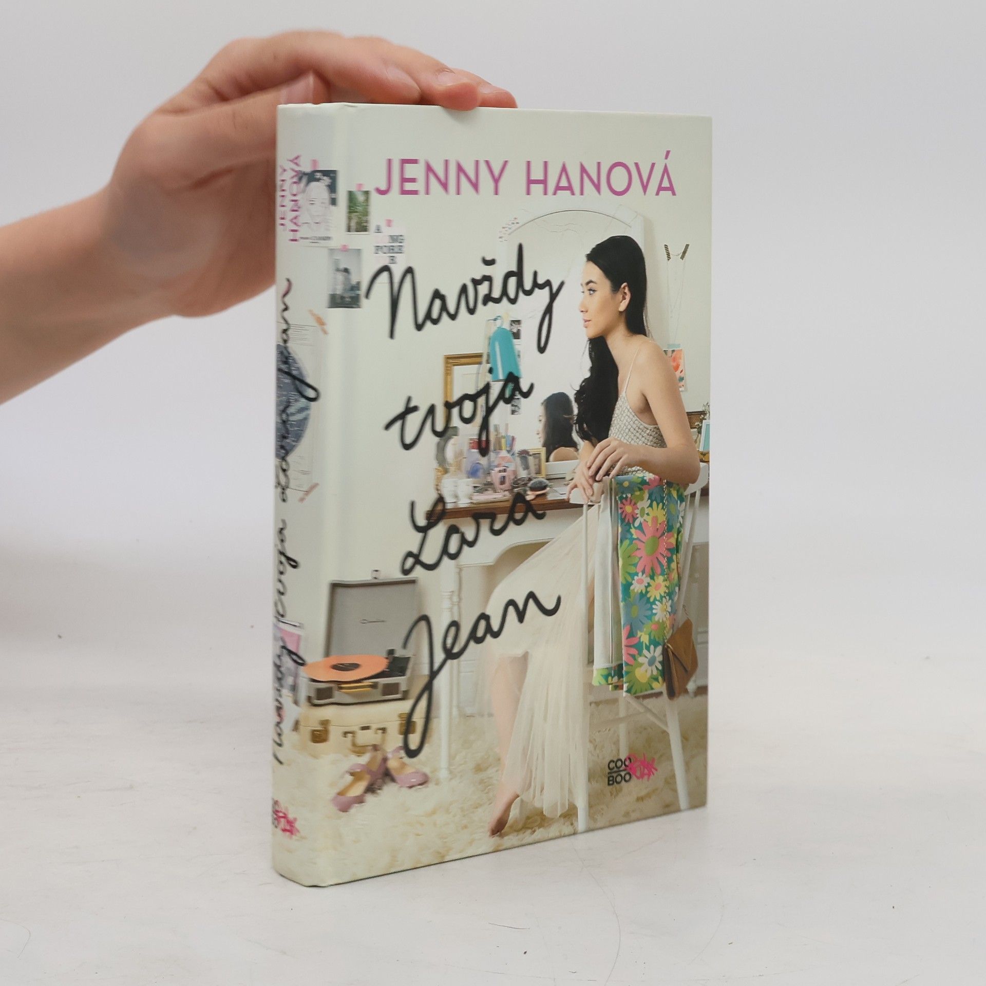 Jenny Han Navždy tvoja Lara Jean