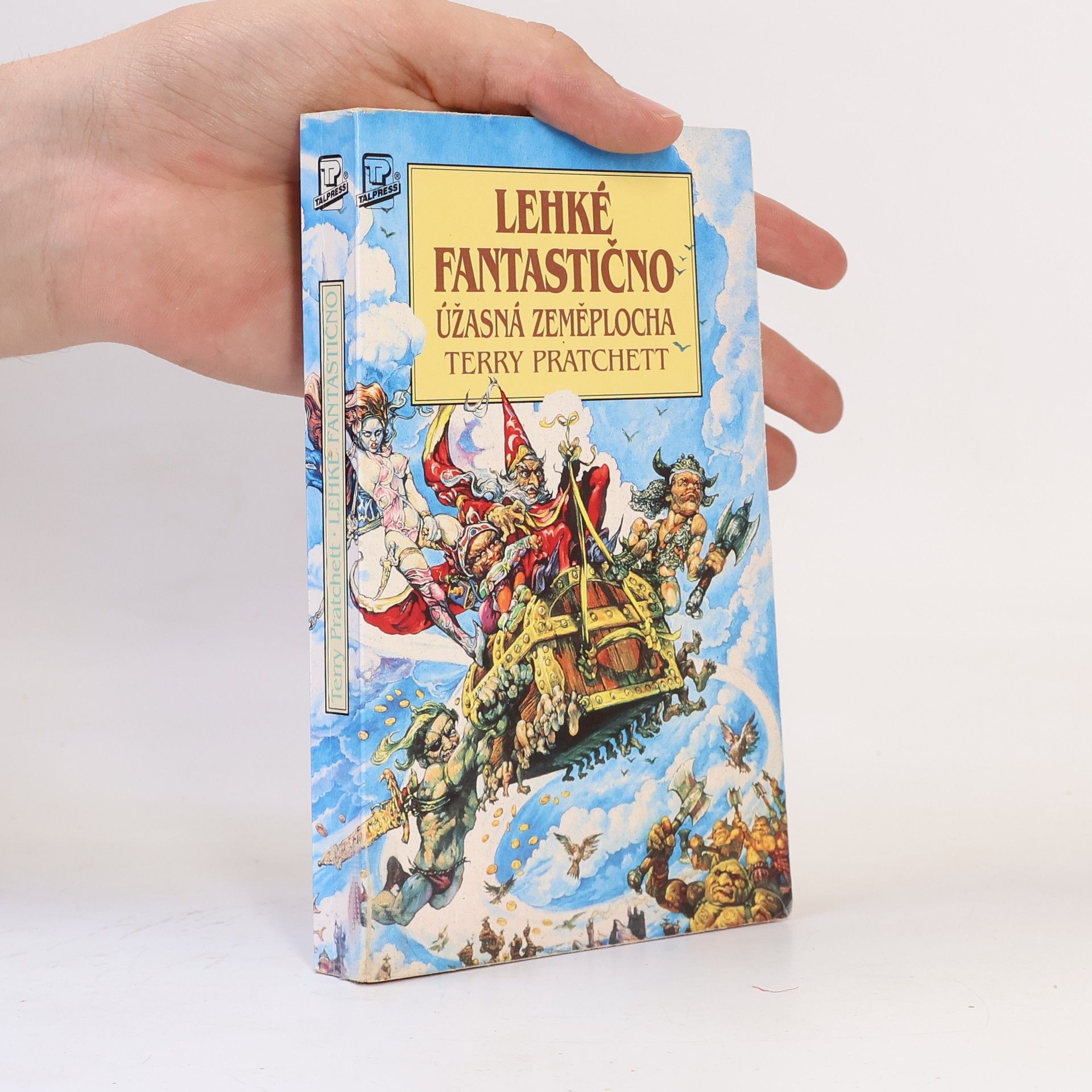 Terry Pratchett Lehké fantastično