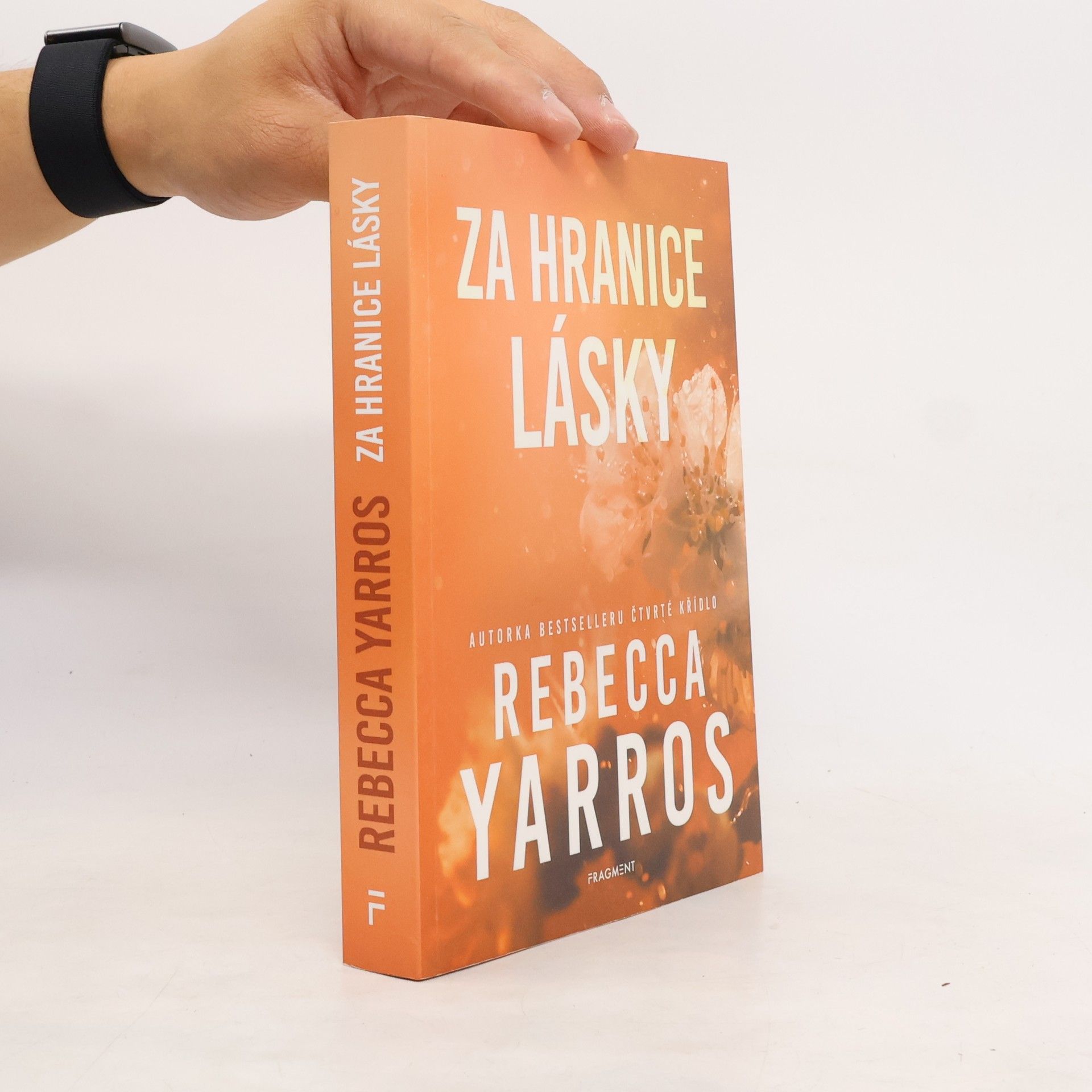 Rebecca Yarros Za hranice lásky