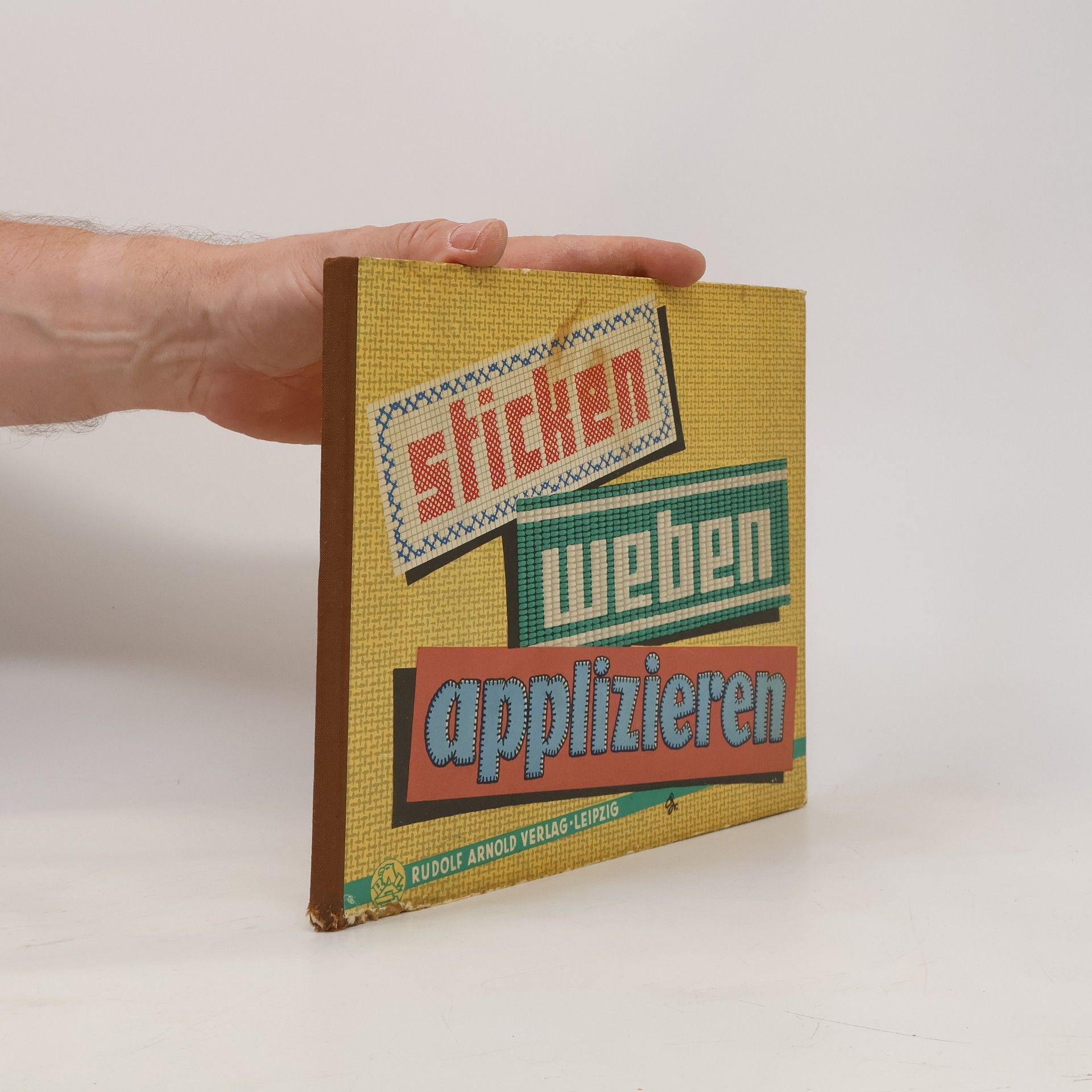 Ruth Barth Sticken, Weben, Applizieren