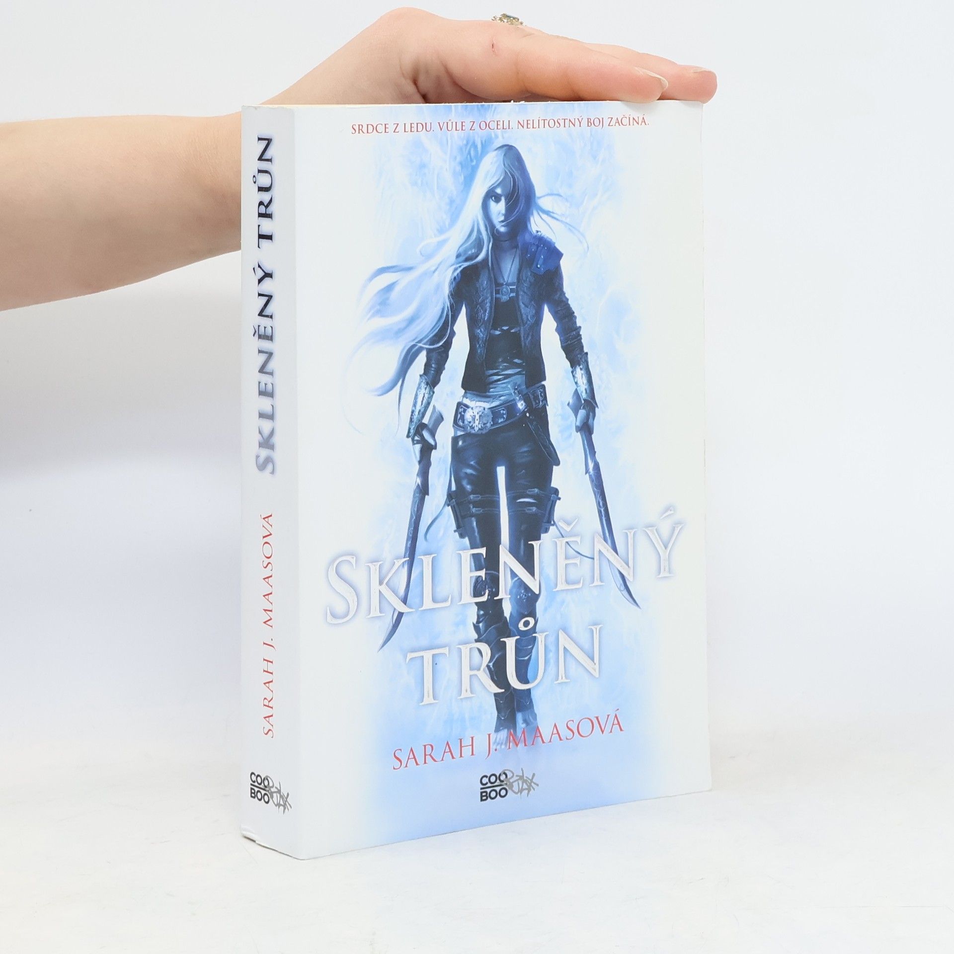 Sarah J. Maas Skleněný trůn